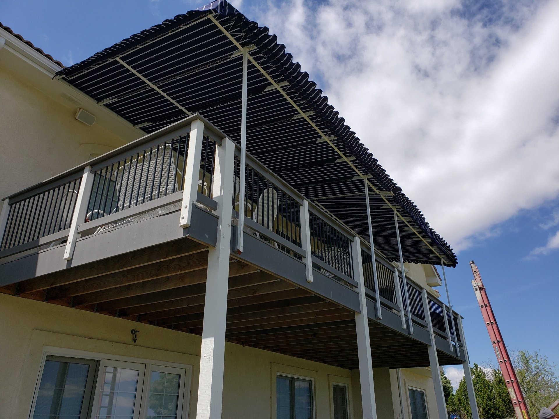 Retractable Awnings Colorado Springs, CO Out West Awning