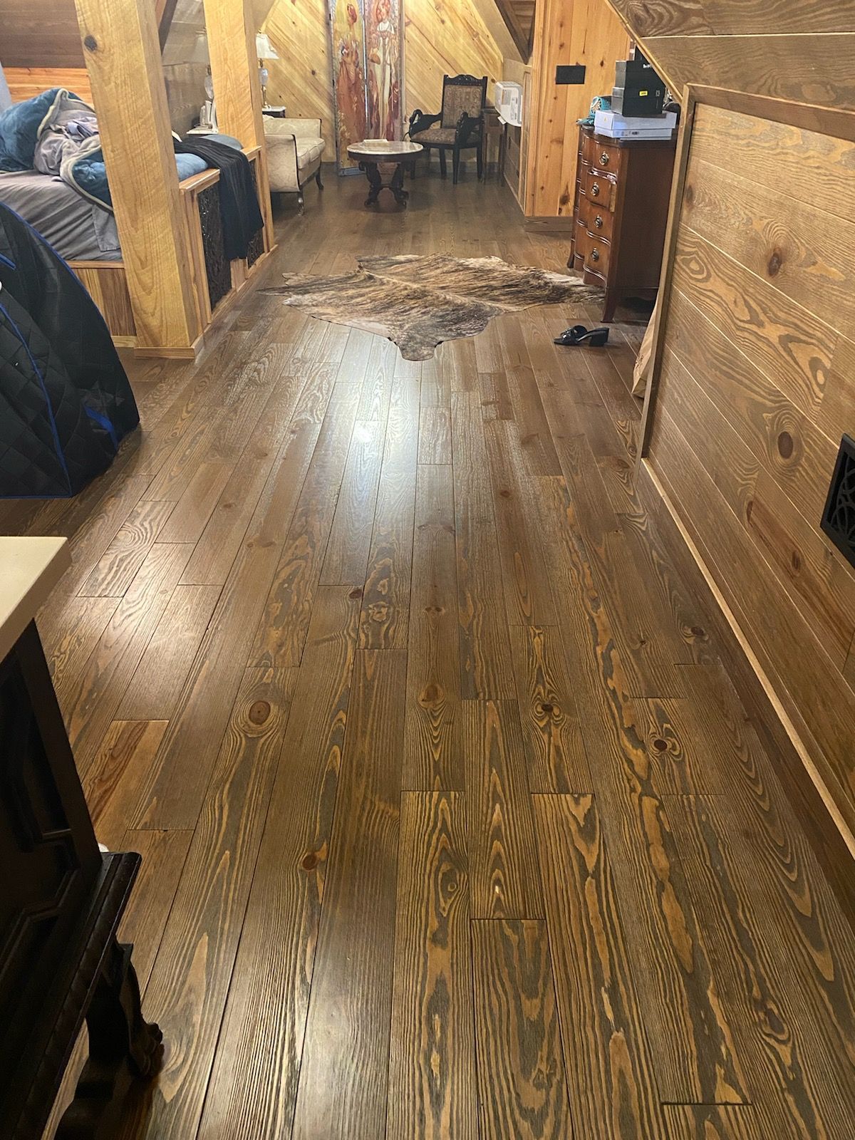 Smokehouse Pine Flooring
