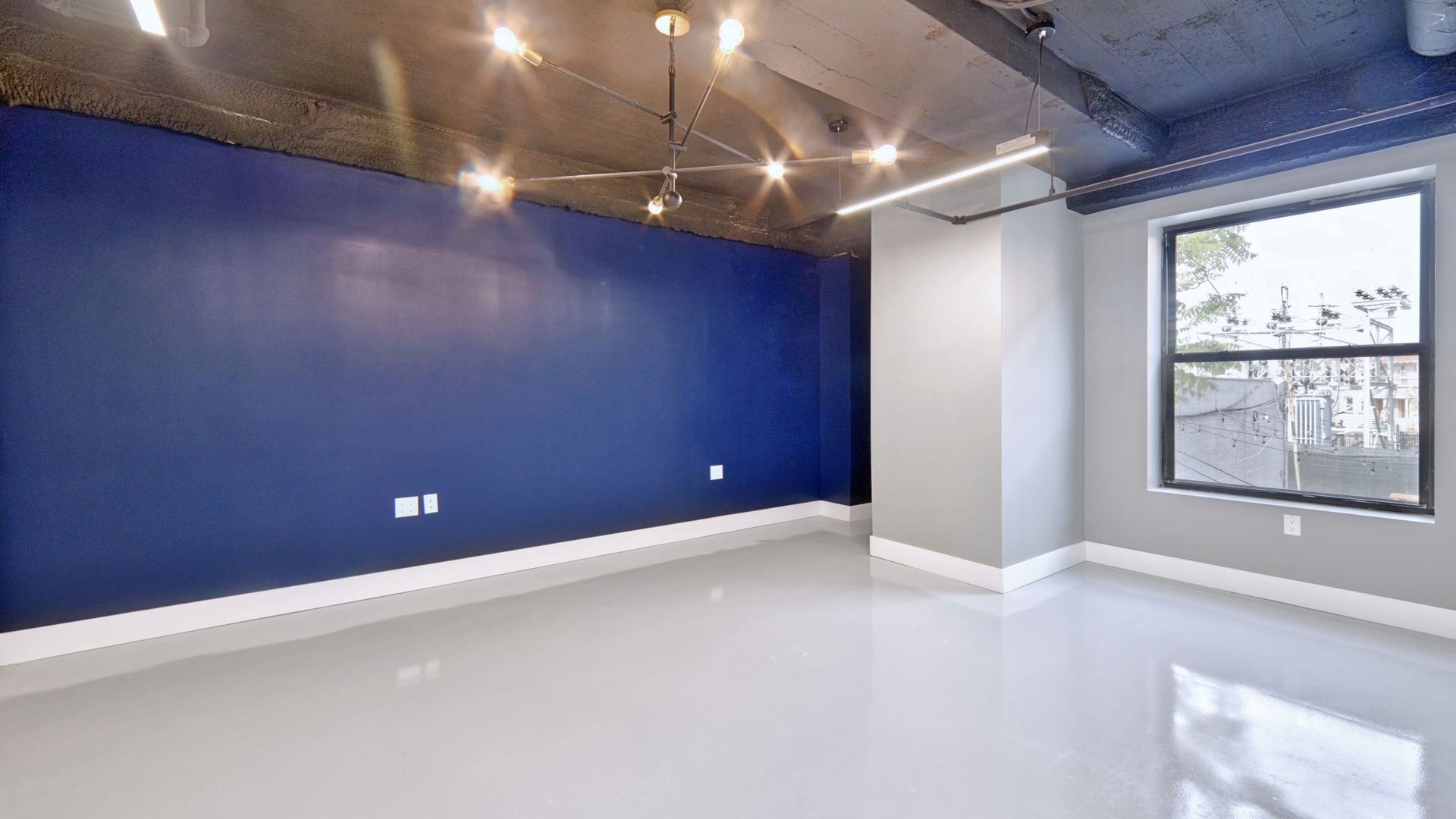 Scottsdale + Avondale | Virtual Offices from $50 + Office Space