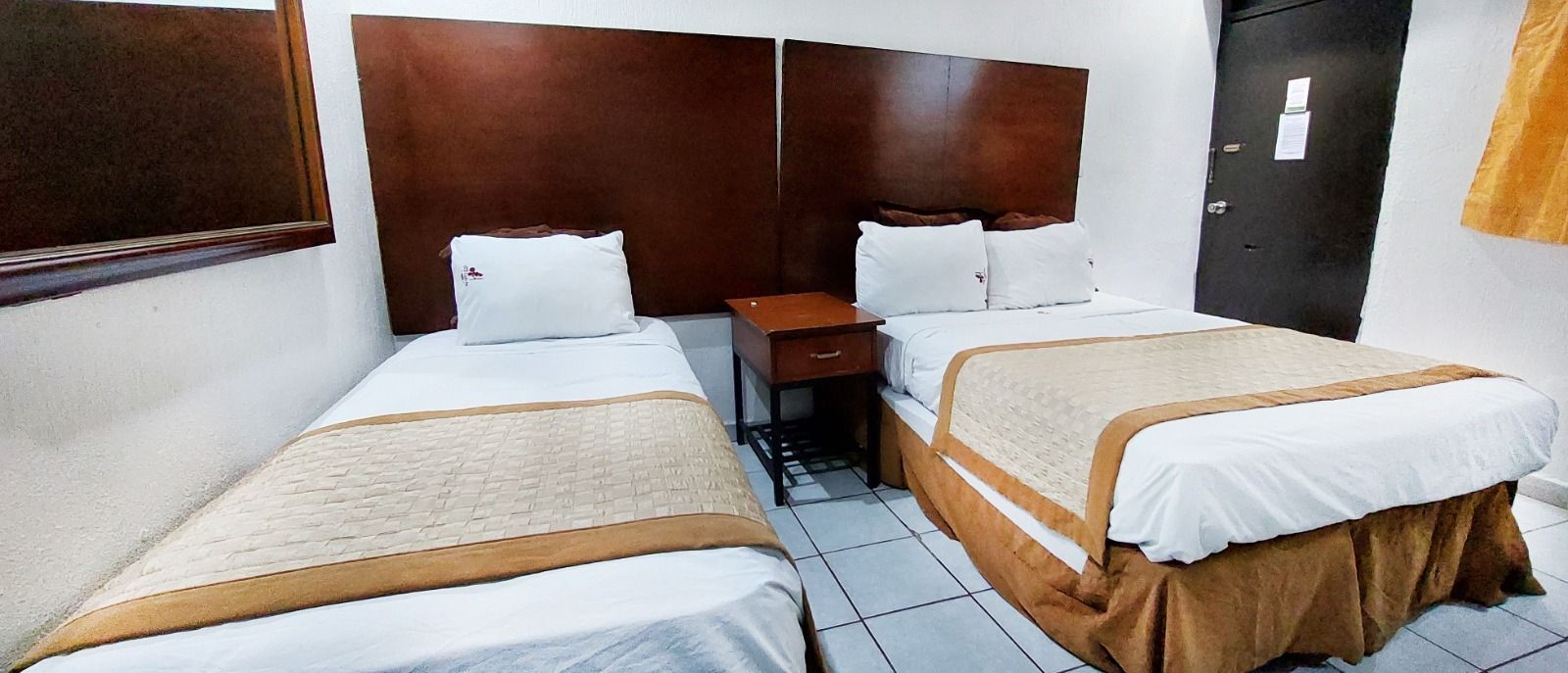 HABITACIÓN MULTIPLE
