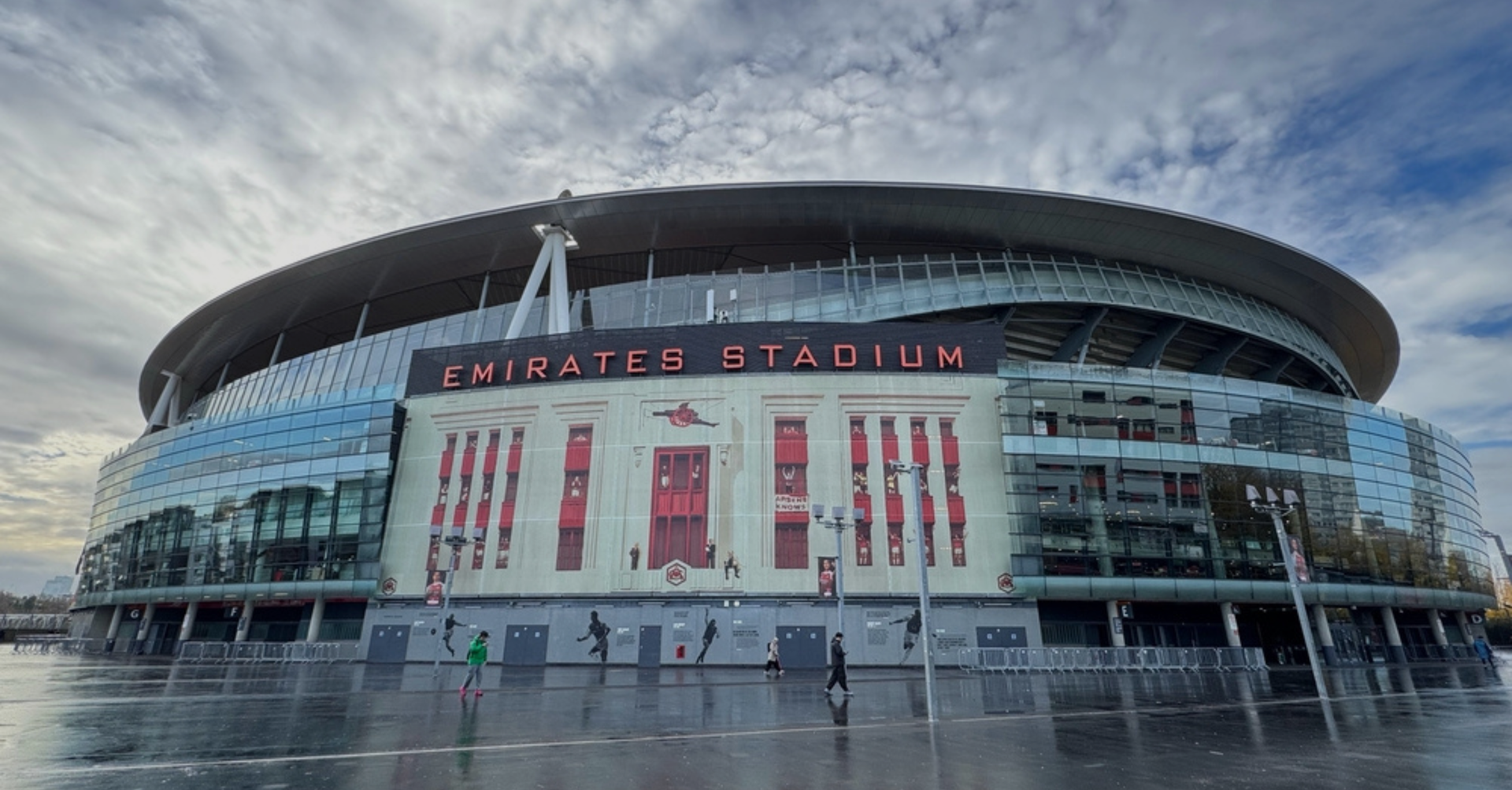 emirates stadium