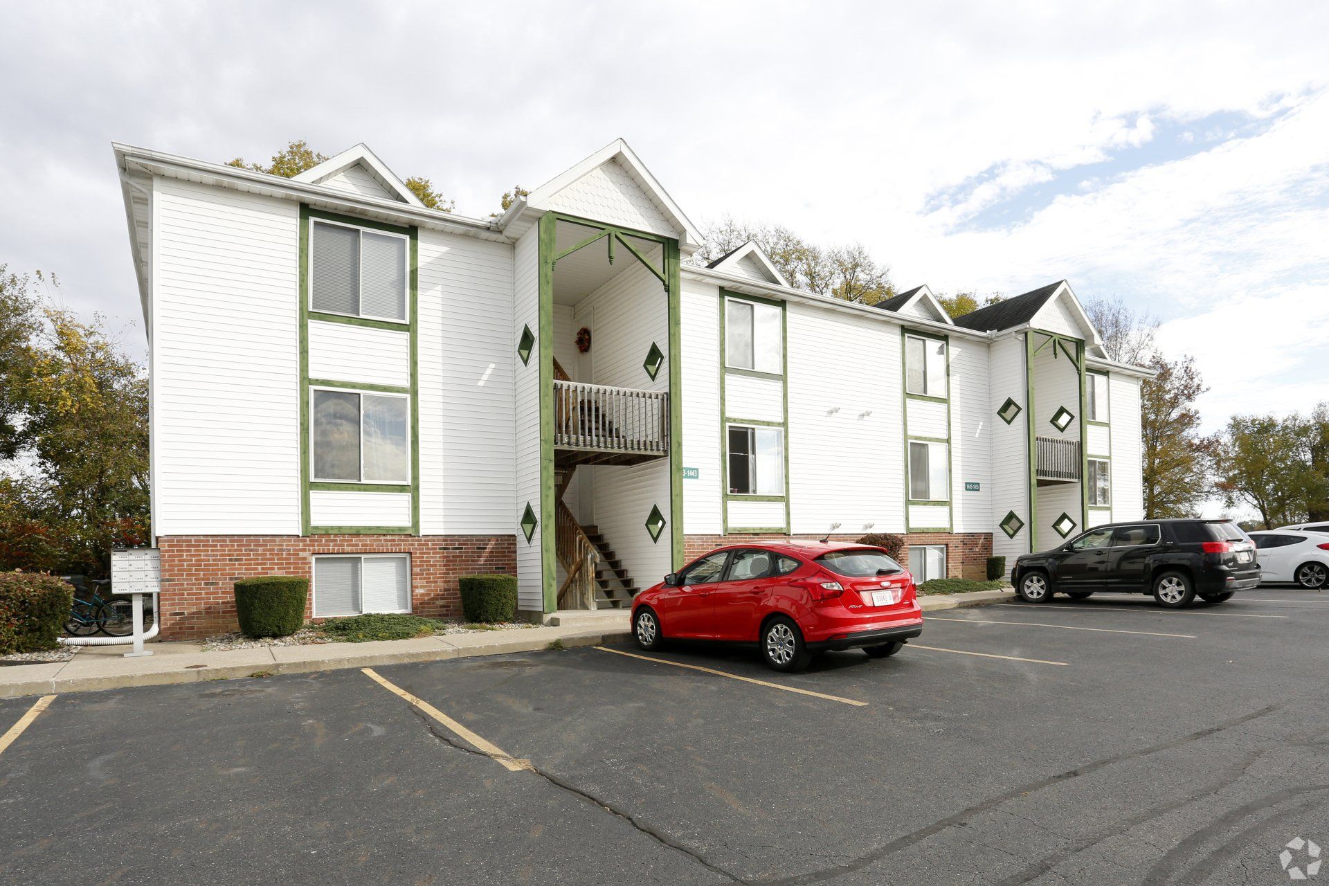 Mallard and HI-TEC Apts exterior