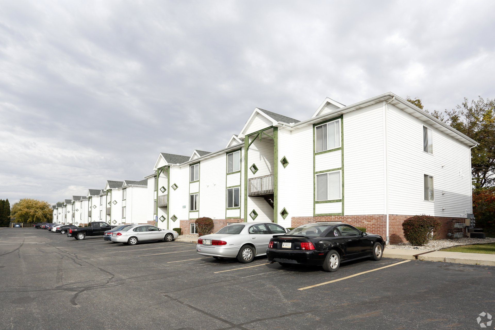 Mallard and HI-TEC Apts exterior