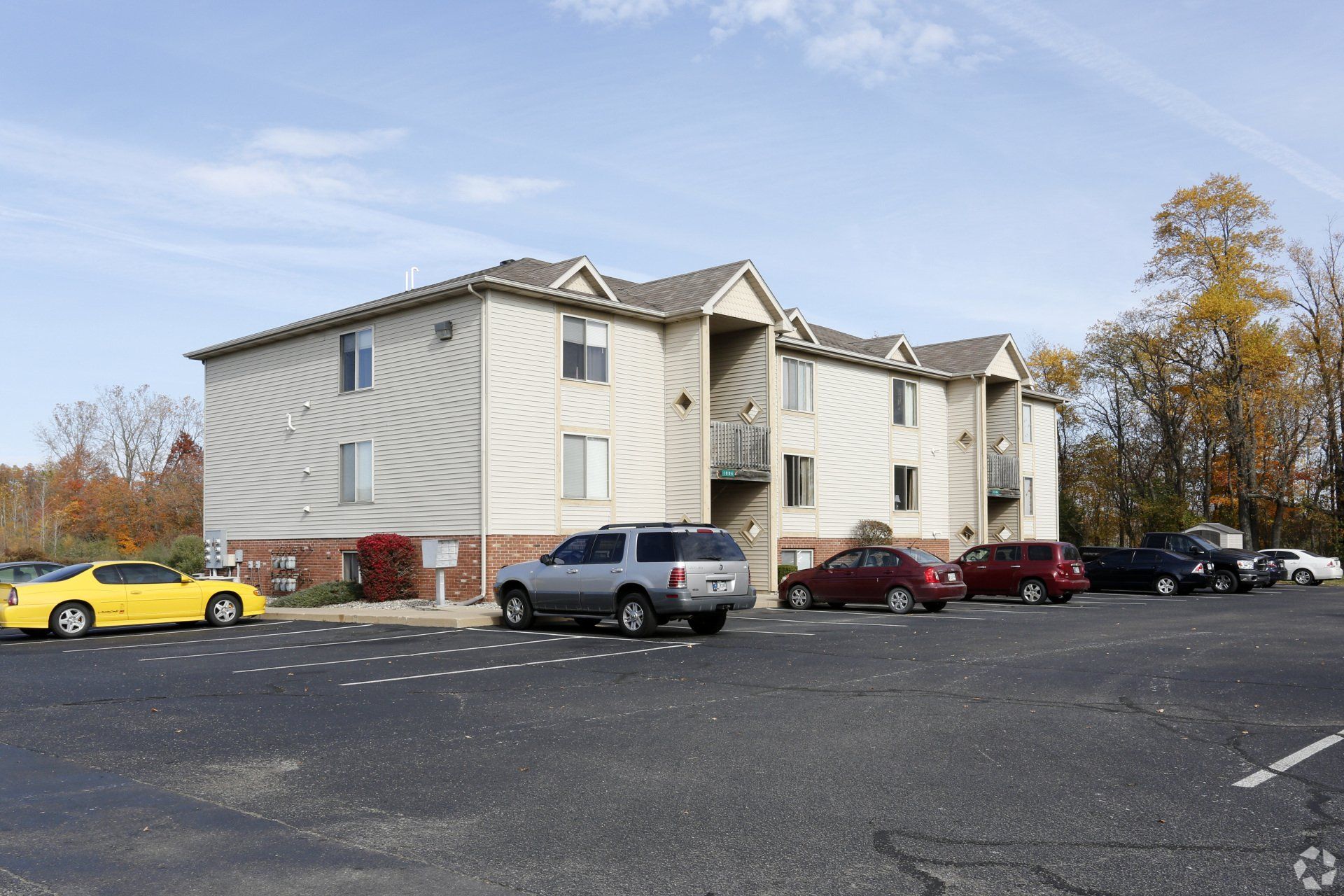 Lakeview Apts exterior