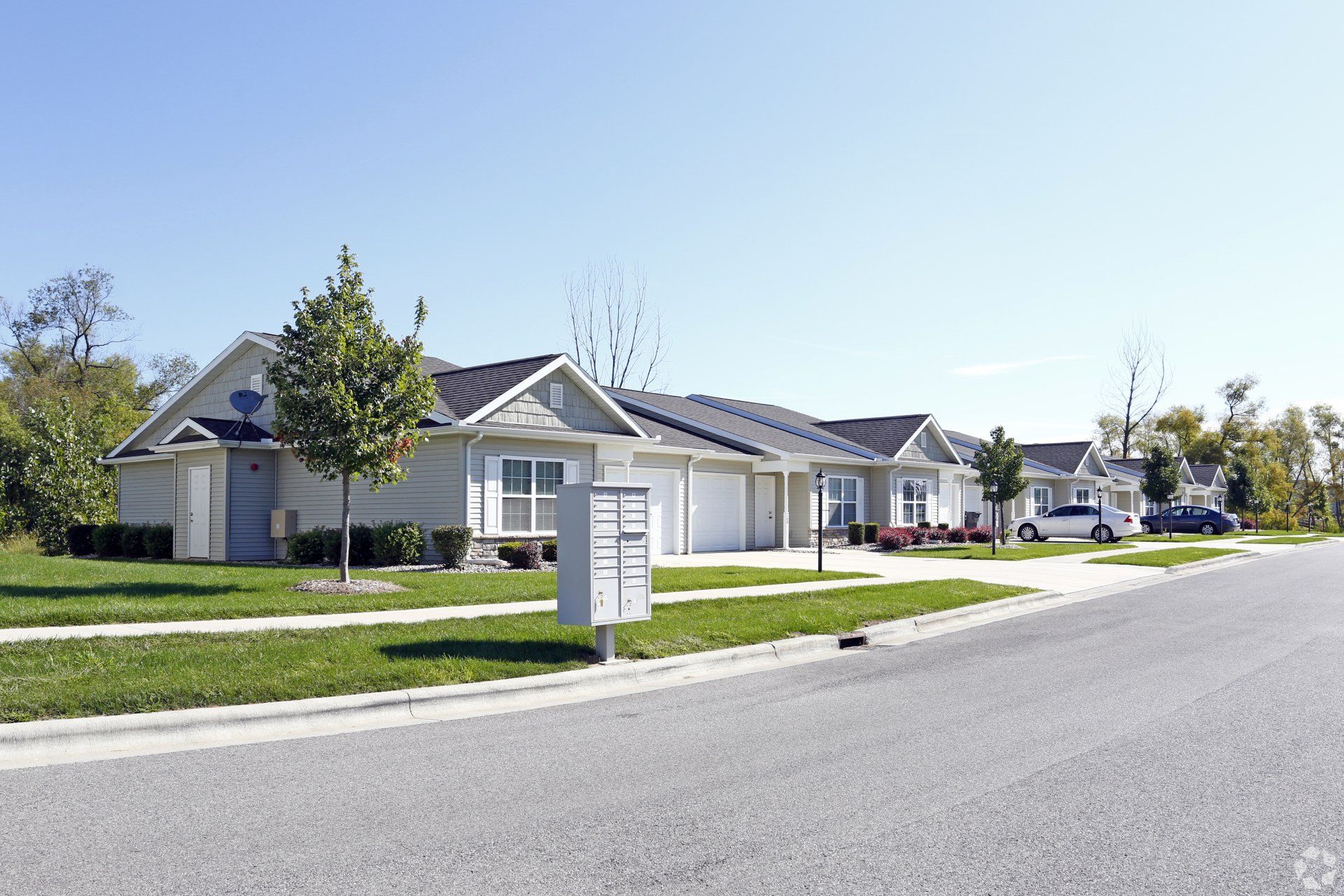 Tippe River Downs Exterior