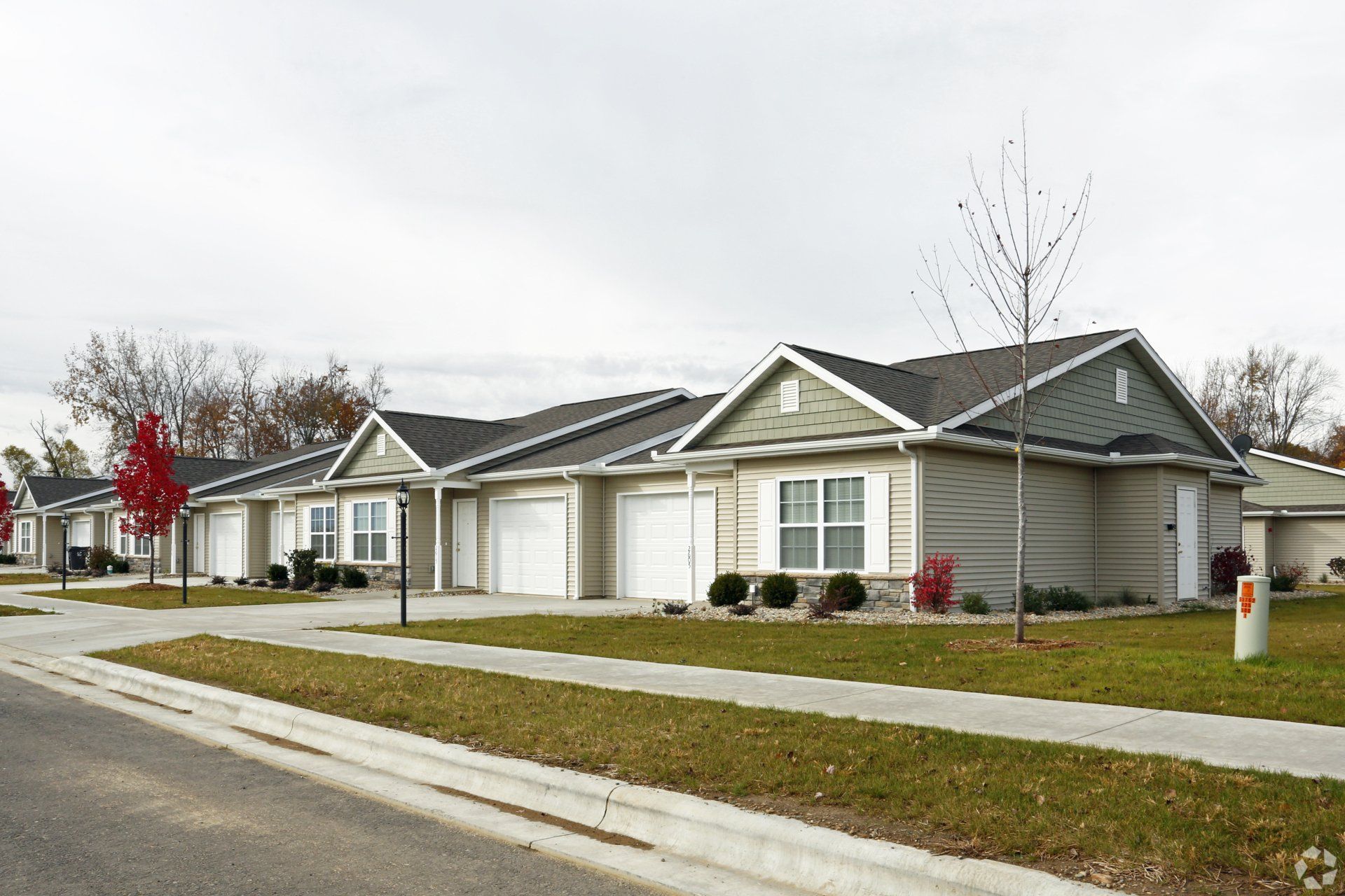 Tippe River Downs Exterior