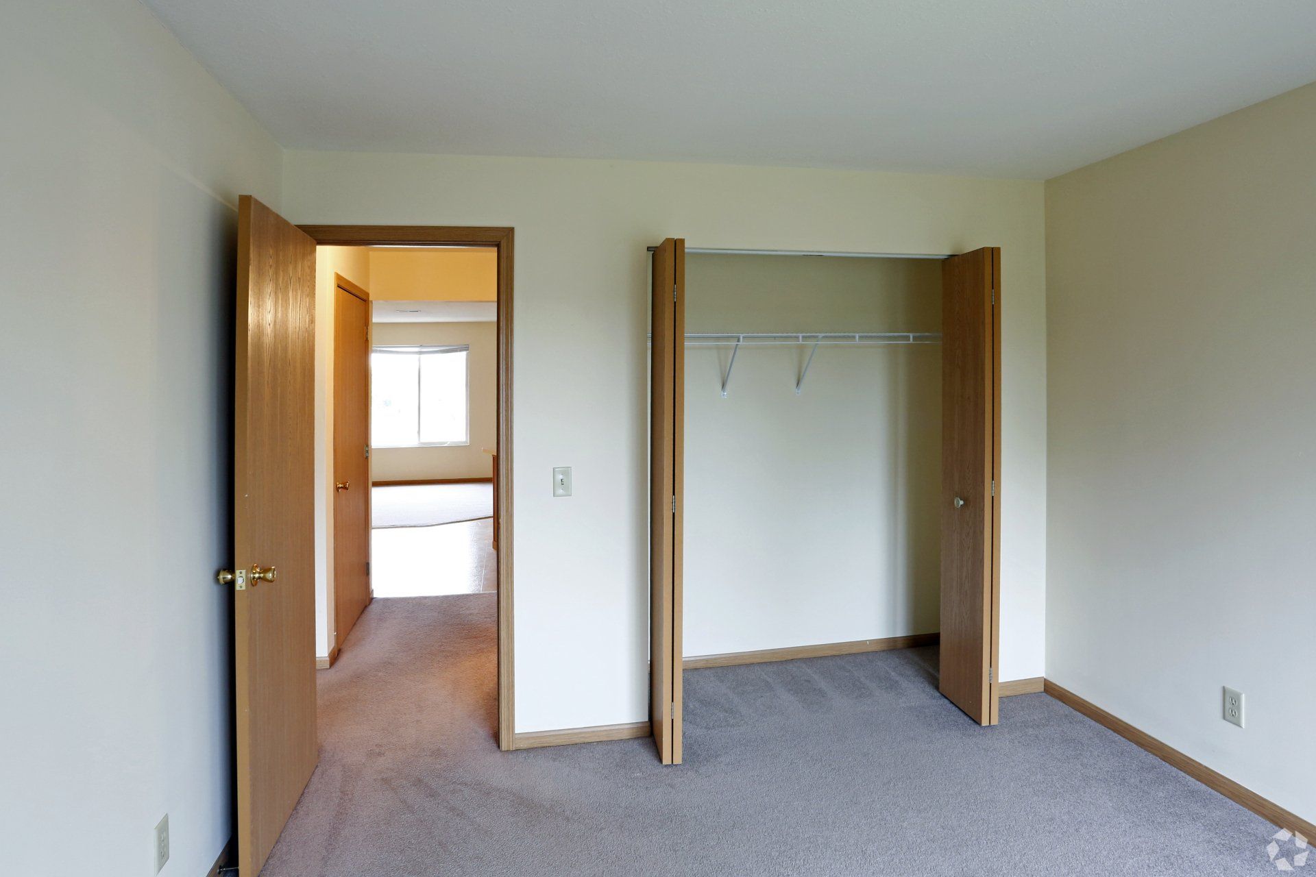 Lakeland Villa Apts interior
