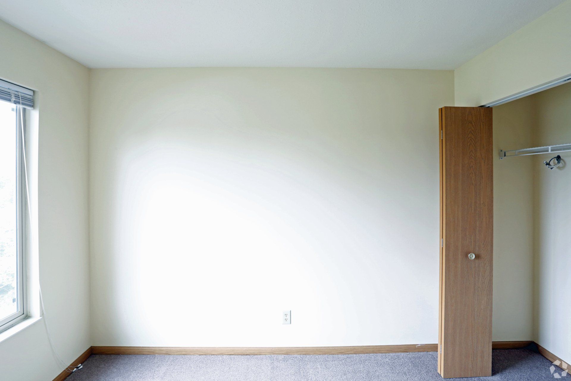 Lakeland Villa Apts interior