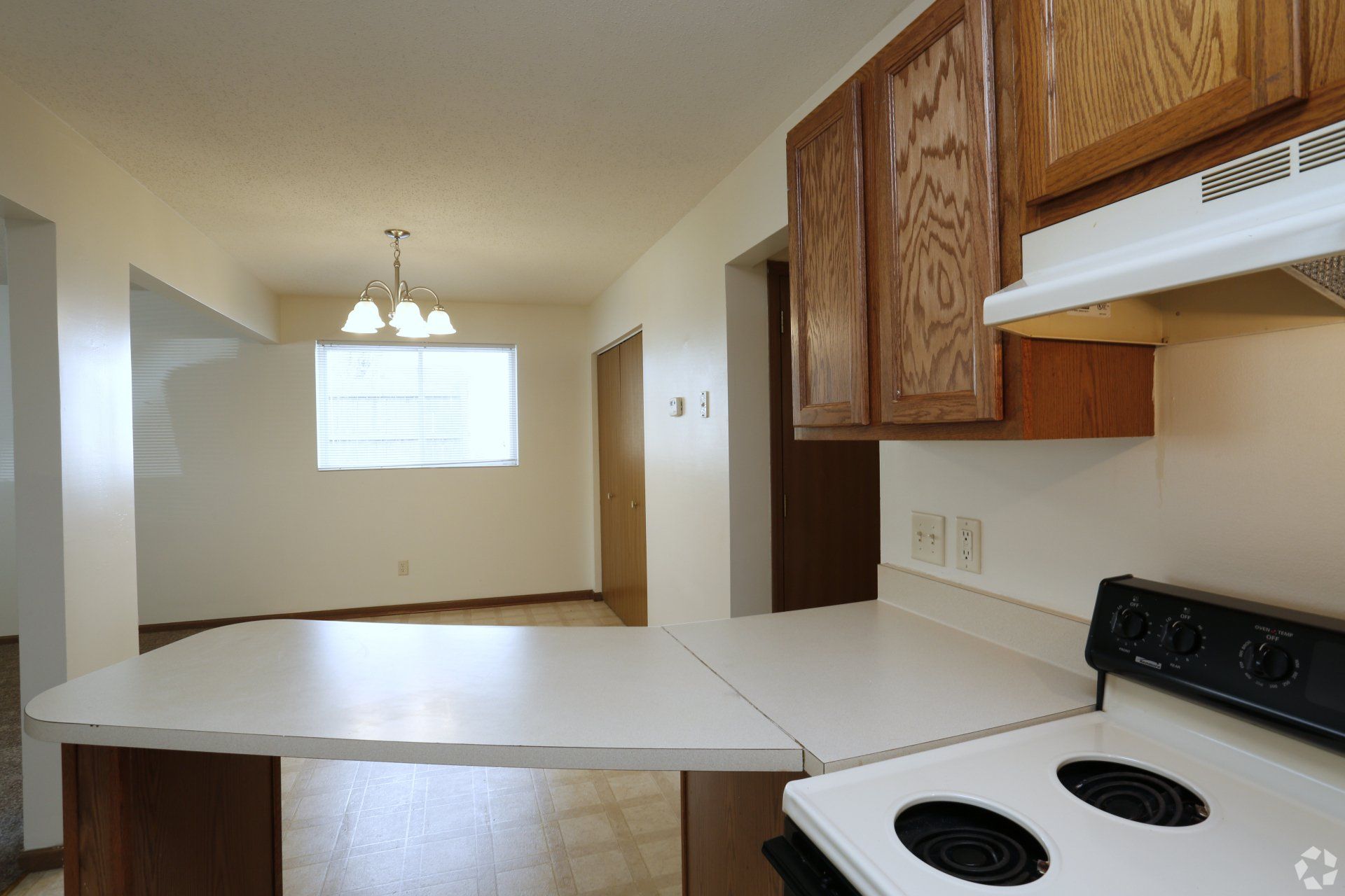 Mallard and HI-TEC Apts interior