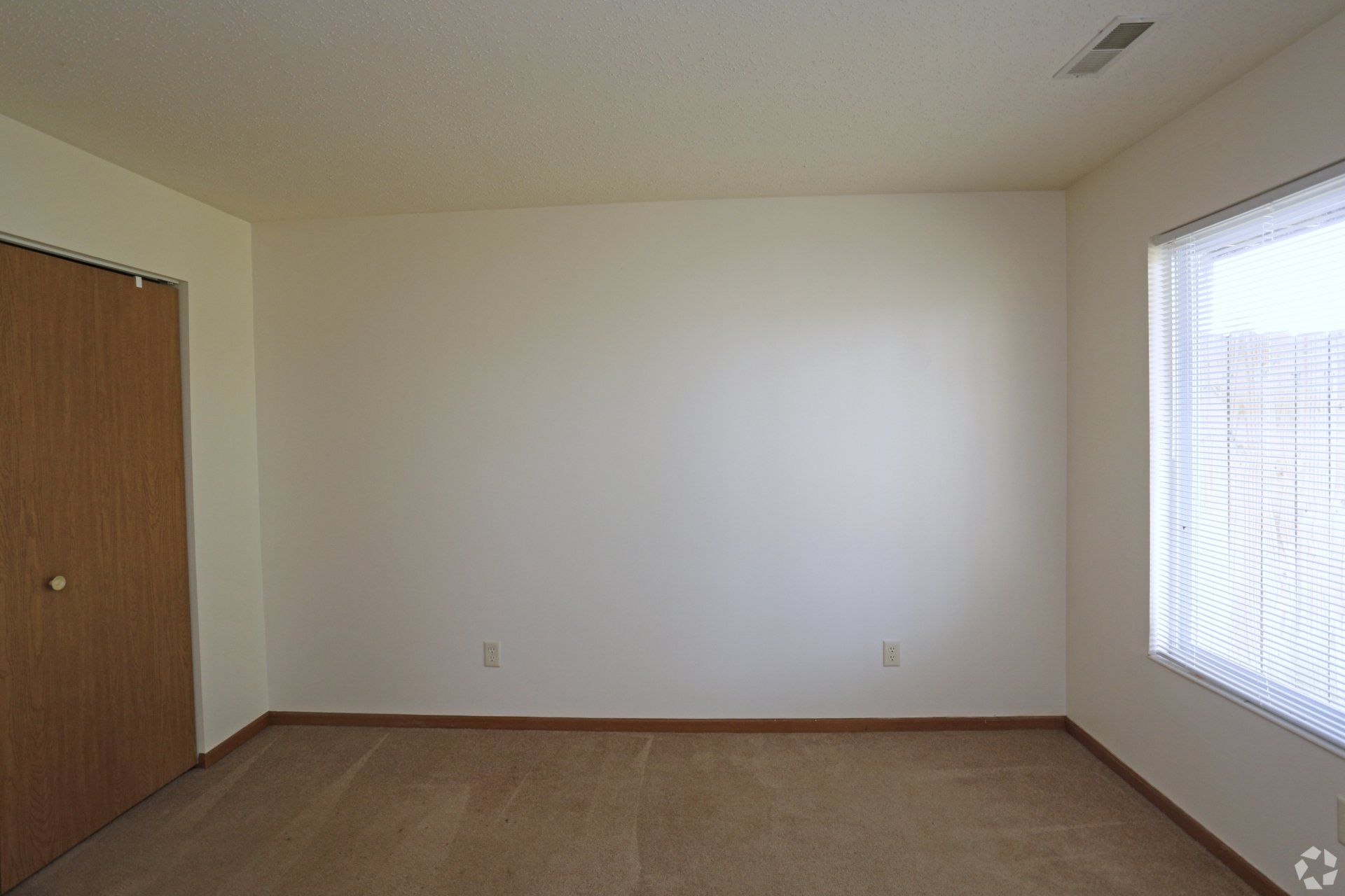 Mallard and HI-TEC Apts interior