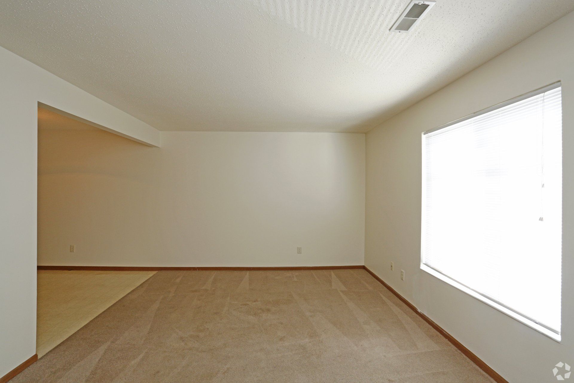 Mallard and HI-TEC Apts interior