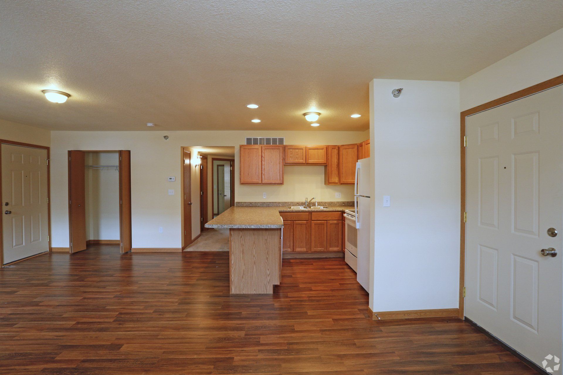 Long Beach Cove Villas - interior