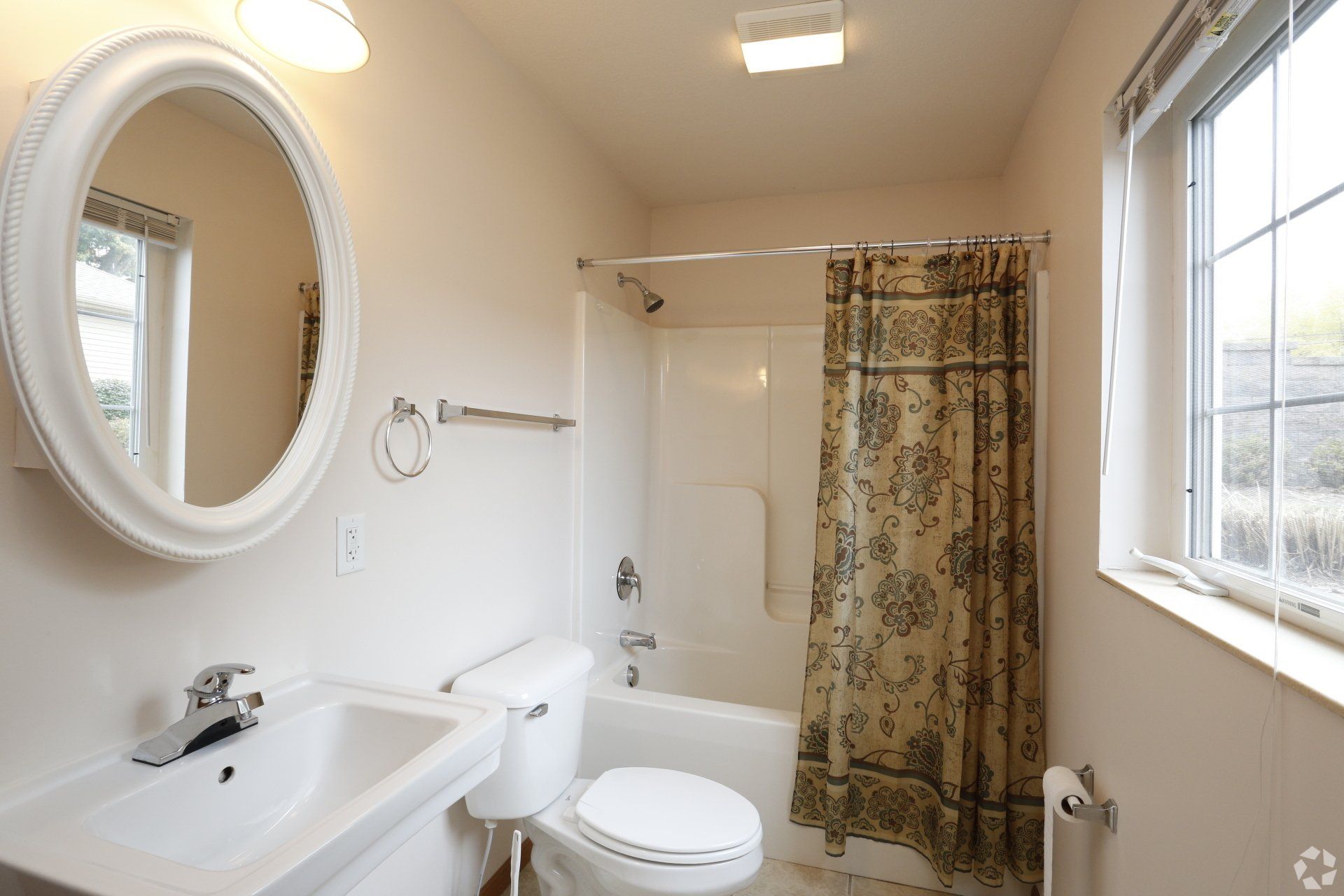 Long Beach Cove Villas - interior