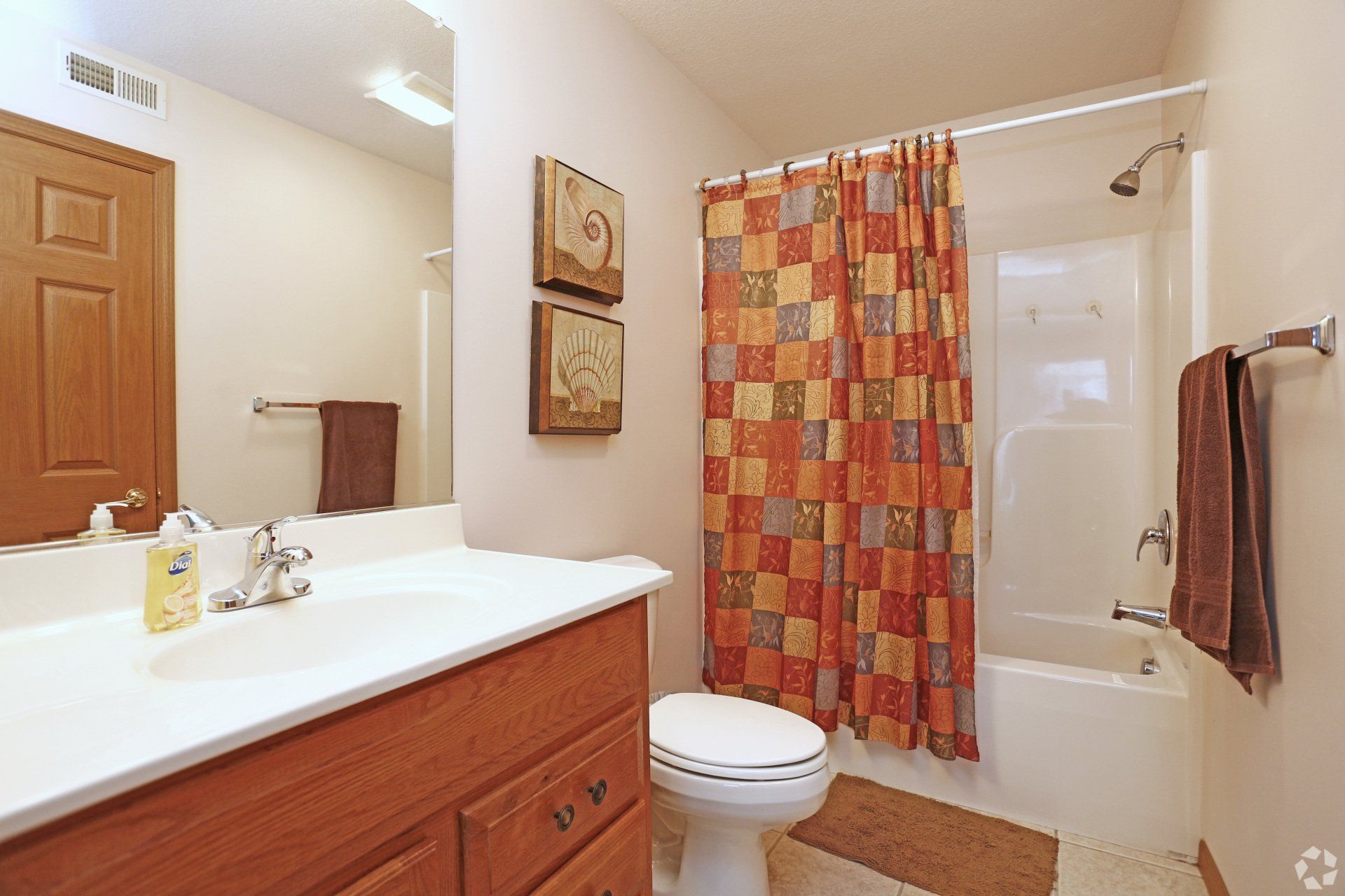 Long Beach Cove Villas - interior