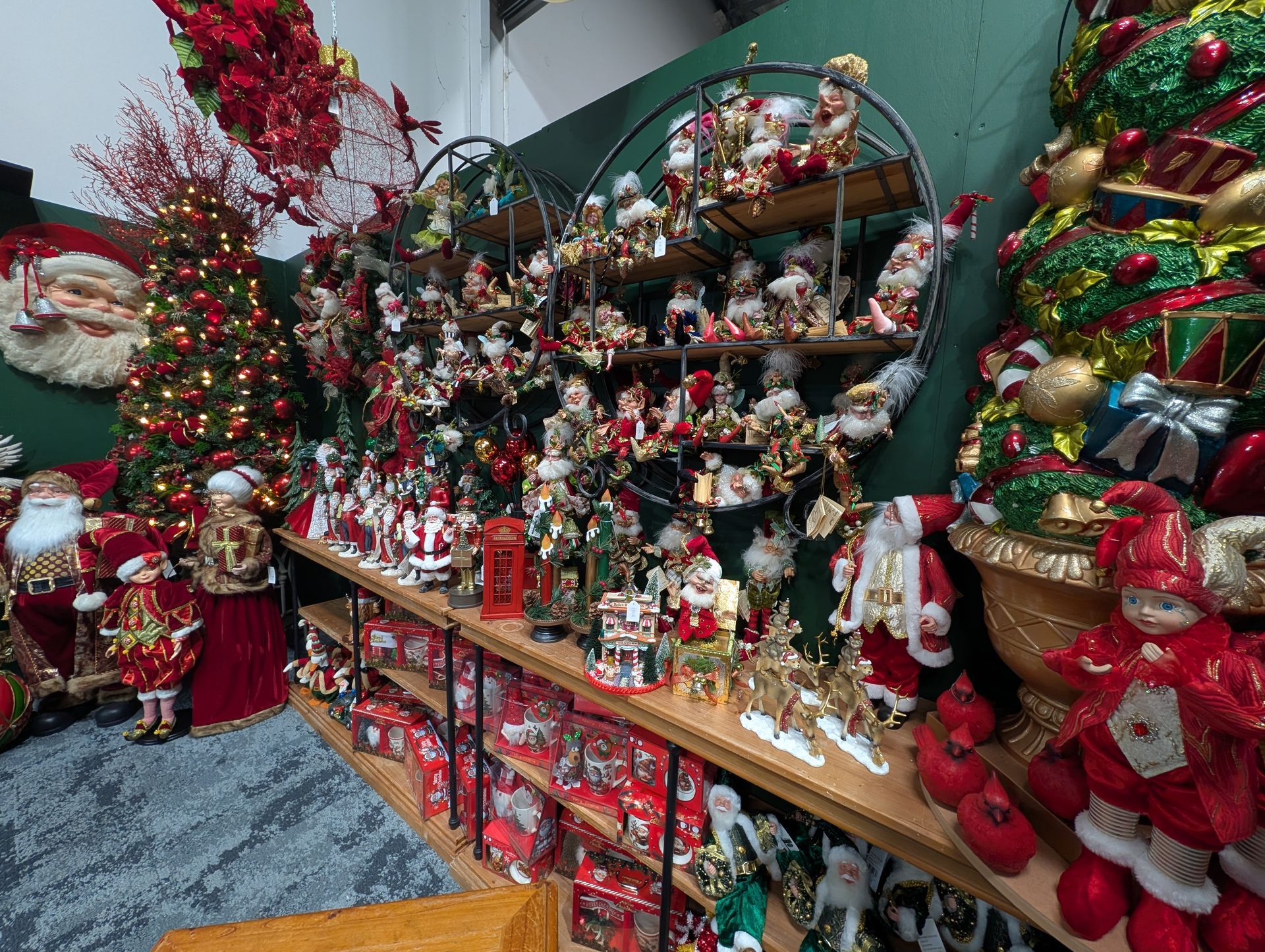 Christmas Shop Display with Shelves — Jingle Bell Christmas In Casino, NSW