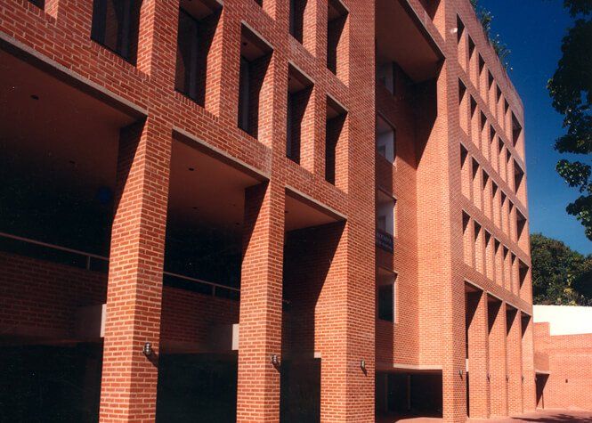 Santa Clara's Side Building — New York, NY — Carlos Brillembourg Architects