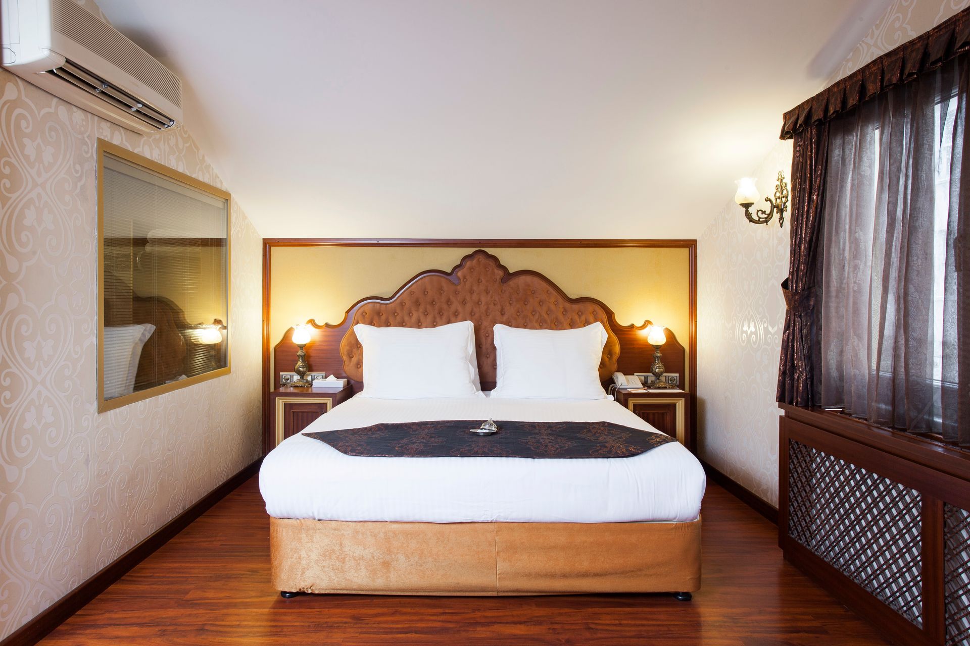 Ottoman Hotel Imperial| Premium Triple Room