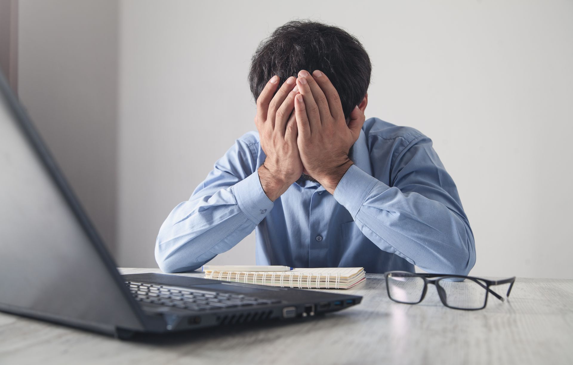 A Infiltração para dor de cabeça funciona para enxaquecas fortes A Infiltração para dor de cabeça funciona para enxaquecas fortes