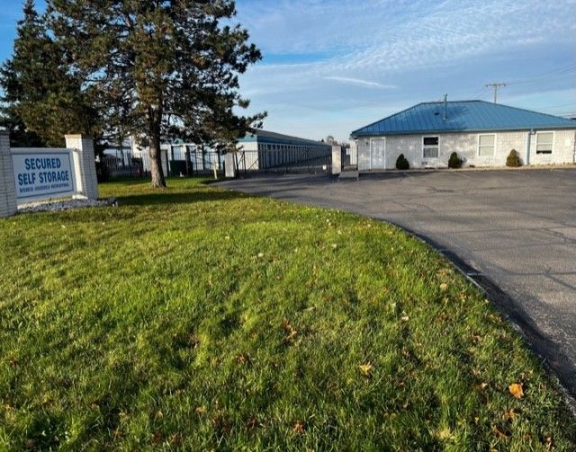 Cheap SelfStorage Livonia, MI Secured Self Storage