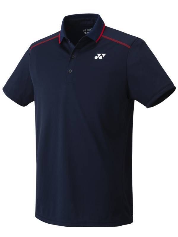 Een zwart poloshirt met een yonex-logo erop