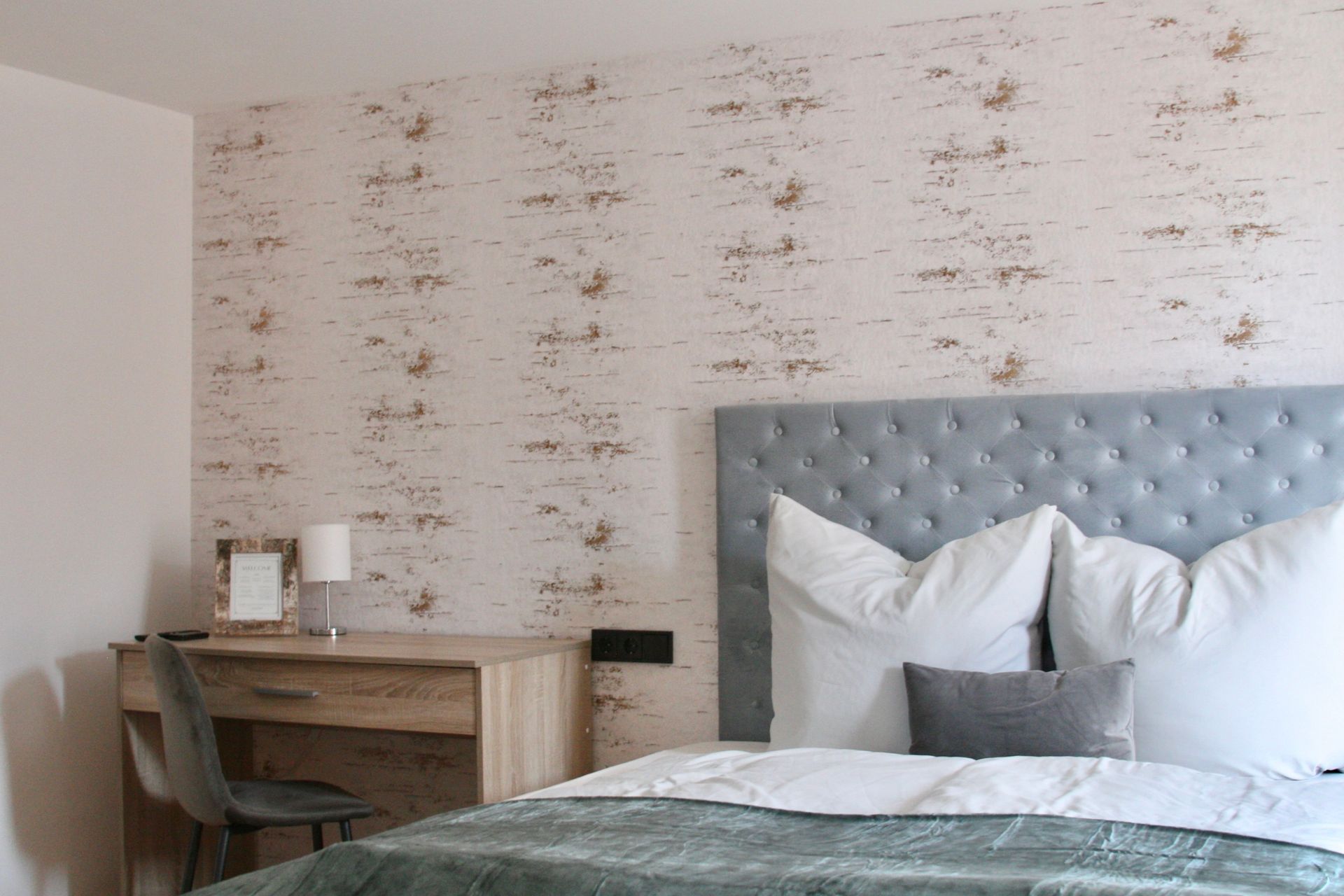 Premium Double Room with Glass Balcony Grafenwöhr