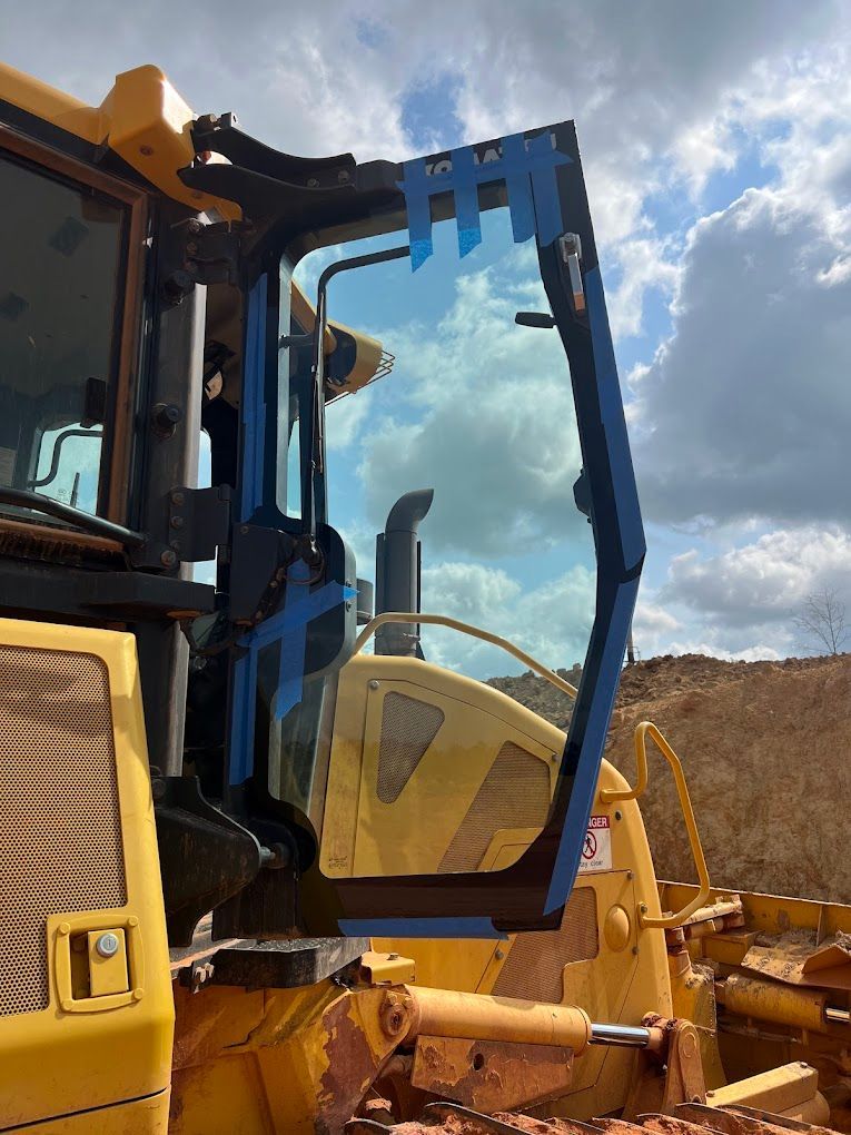 Heavy equipment glass in Covington, LA