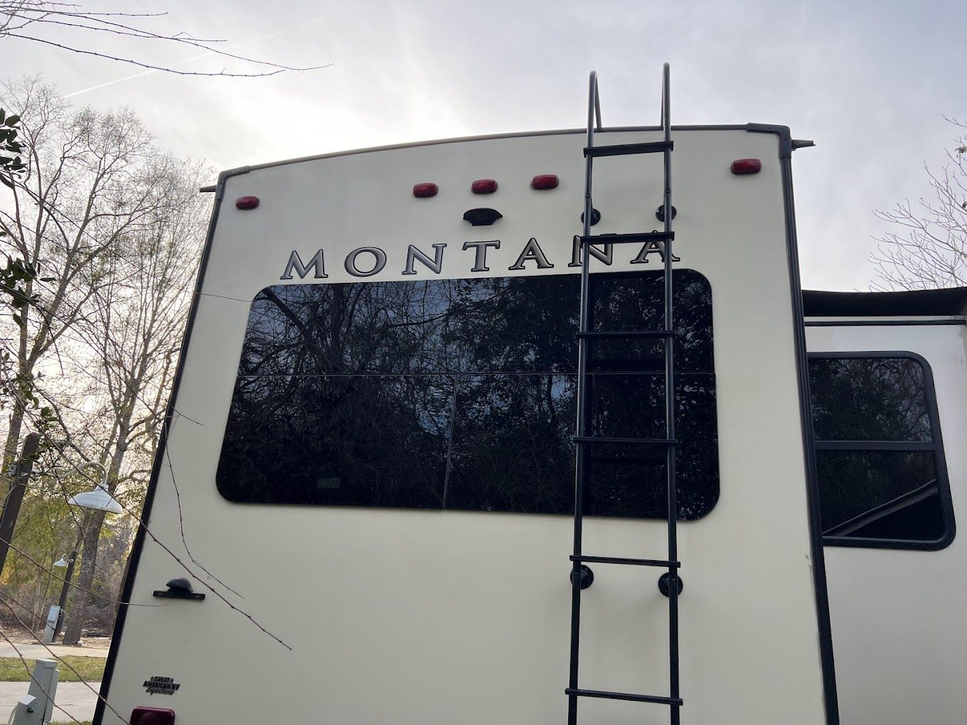 RV & Camper glass replacement in Covington, LA