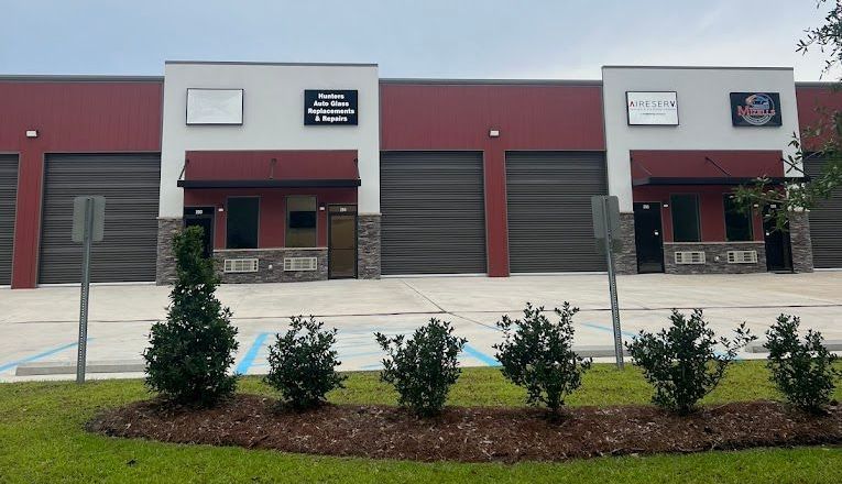 Jeep auto glass repair in Covington, LA Jeep auto glass repair in Covington, LA