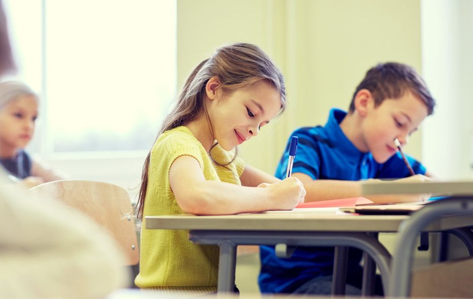 alunni della scuola elementare