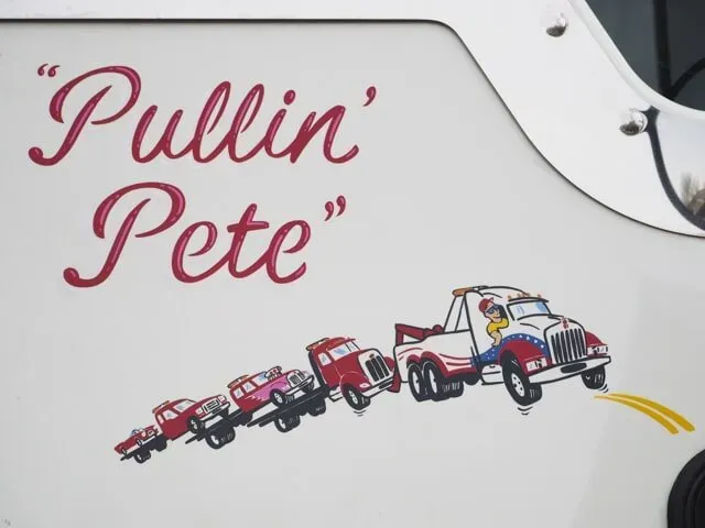 Pullin Pete With Car Calligraphy Paint | Boulder, CO | Brush-On Signs