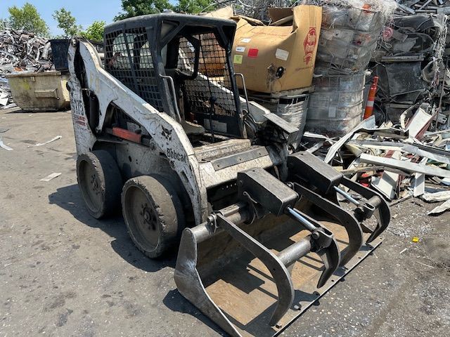 Bobcat Skid — Pennsauken, NJ — River Road Recycling
