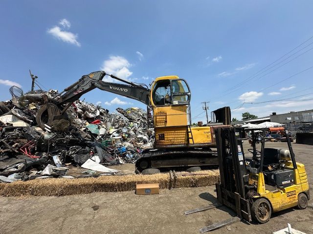 Roll-Off Container — Pennsauken, NJ — River Road Recycling Roll-Off Container — Pennsauken, NJ — River Road Recycling