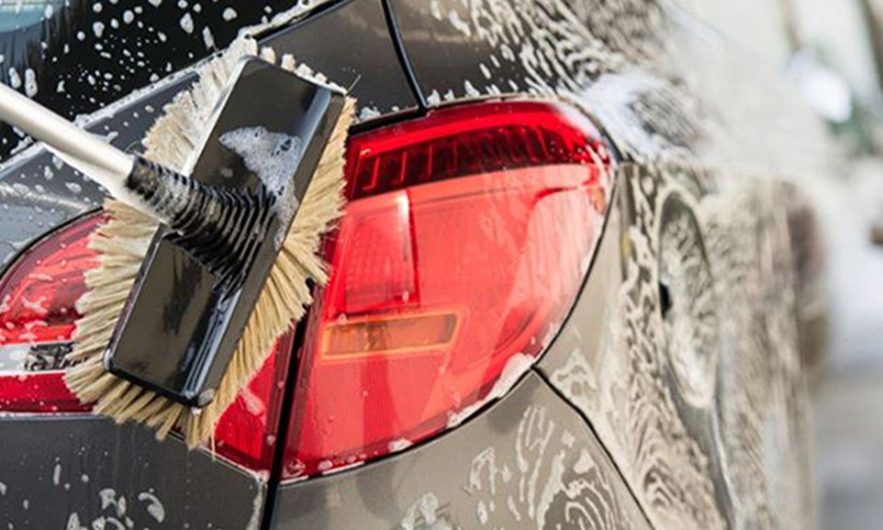 Nettoyage d'une carrosserie chez Team Nett Auto