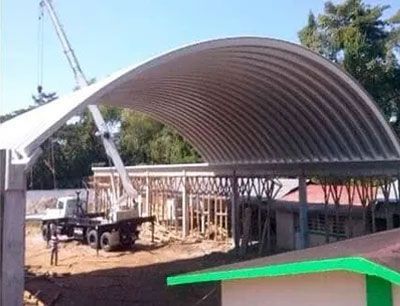 CONSTRUCCIONES Y ENTREPISOS MET&Aacute;LICOS