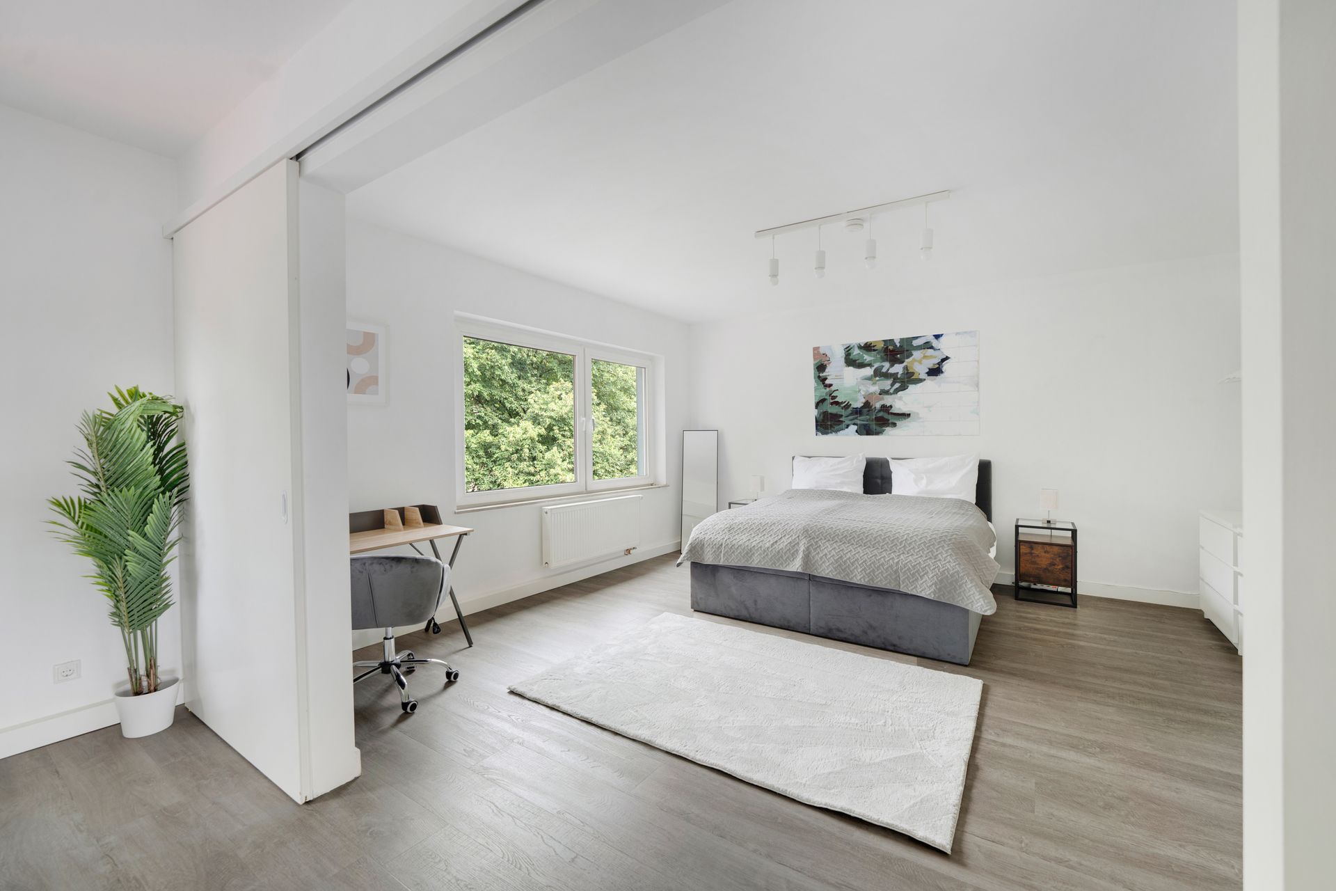 Apartment mit 2 Schlafzimmern – Leverkusen Kölner Straße Bild 1