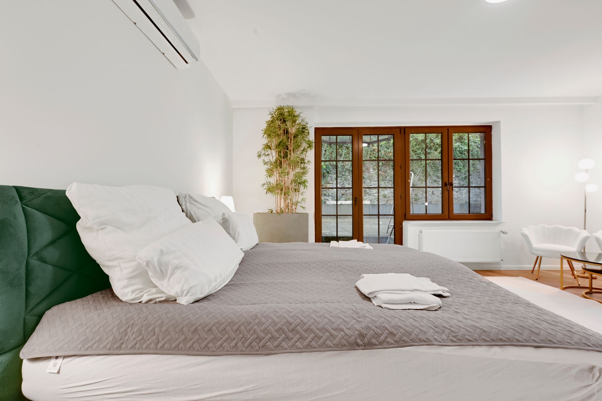 Apartment mit 2 Schlafzimmern – Palais Royal Bild 3