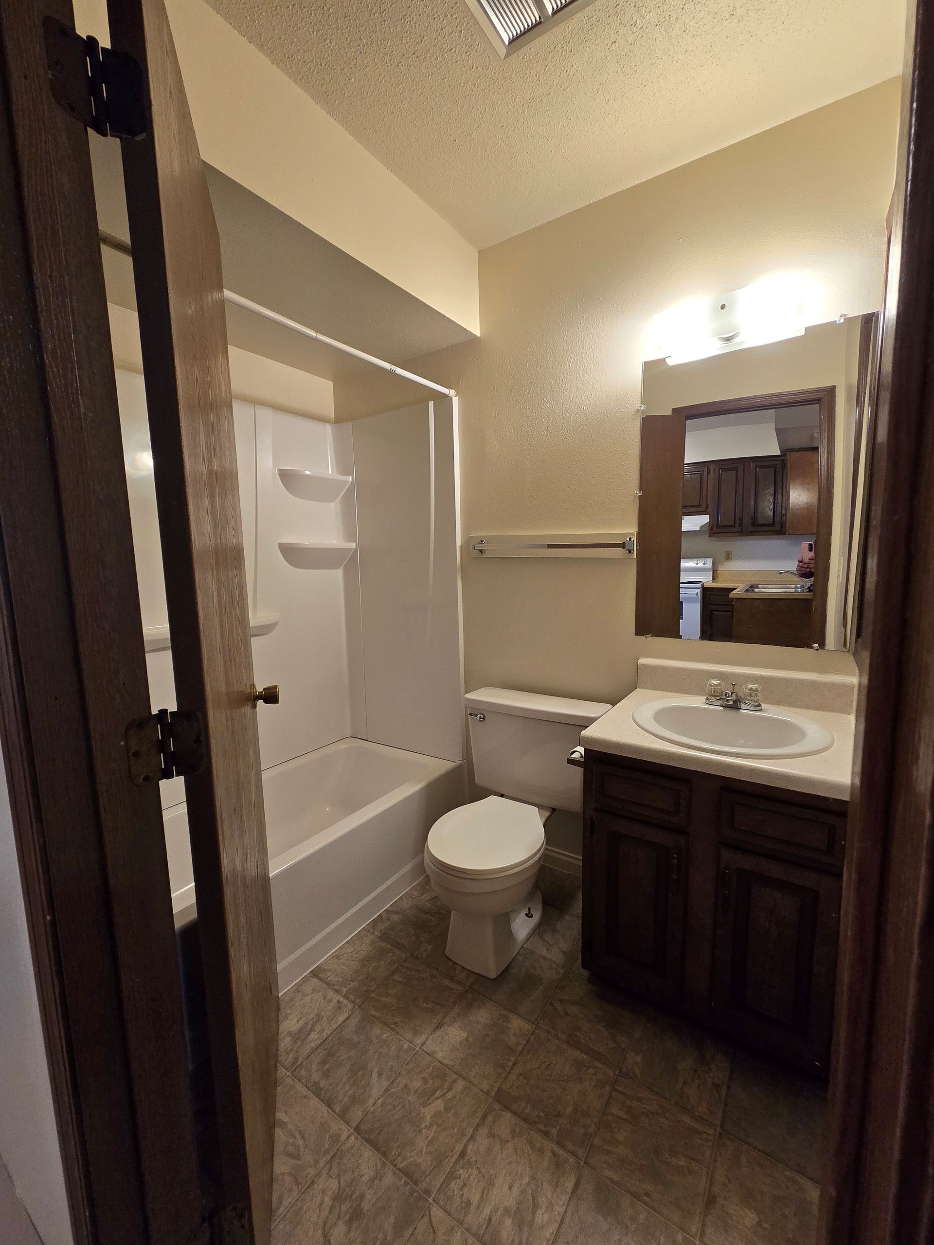 Cedarwood Apartments 1 Bed 1 Bath