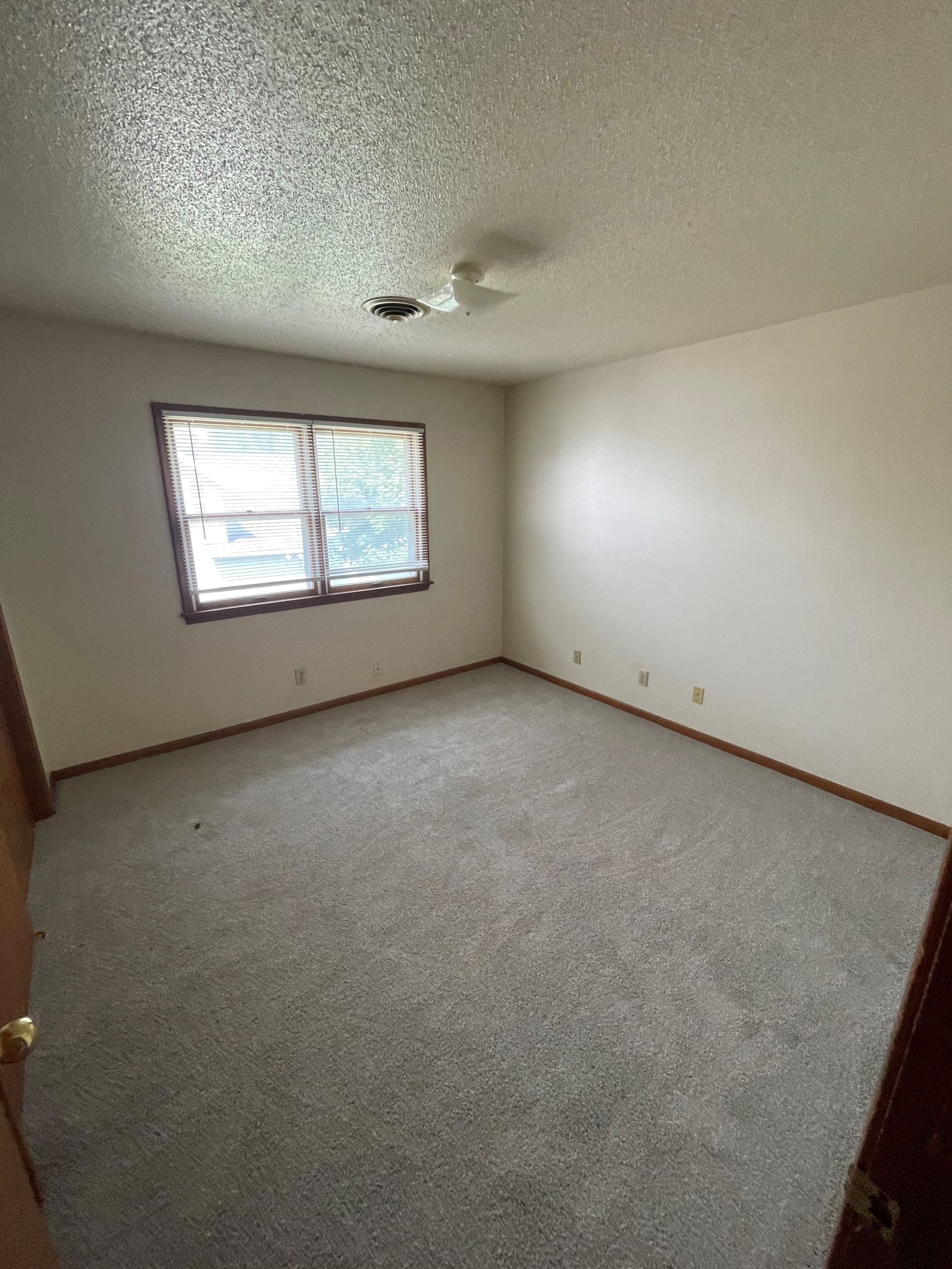 CNW Mecca Management, Willow House Apartments