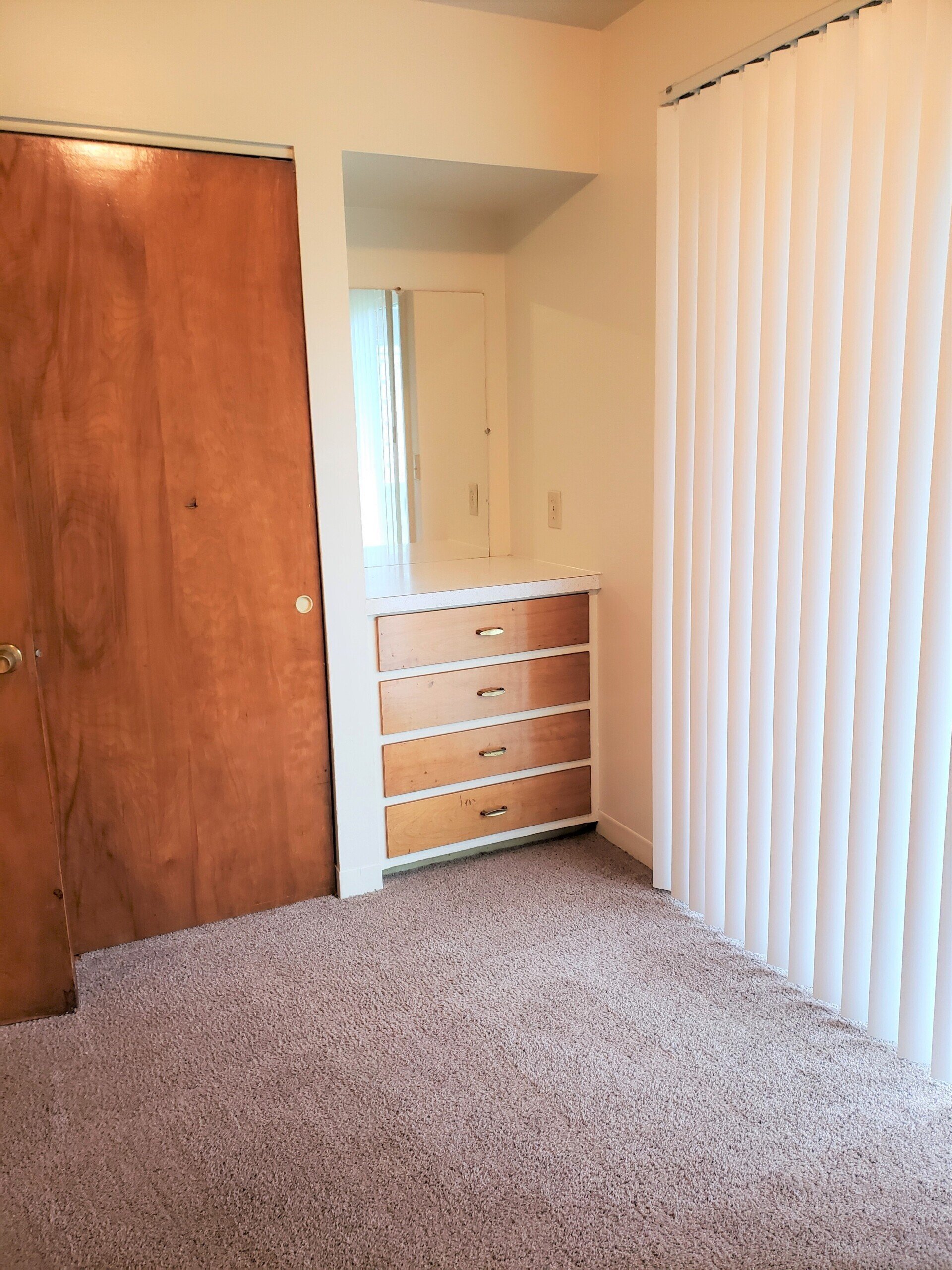 Photos of Falcon Square Apartments 707