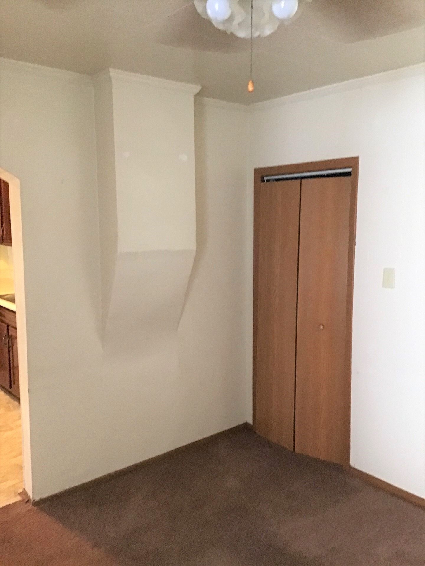 Photos of Falcon Square Apartments 712