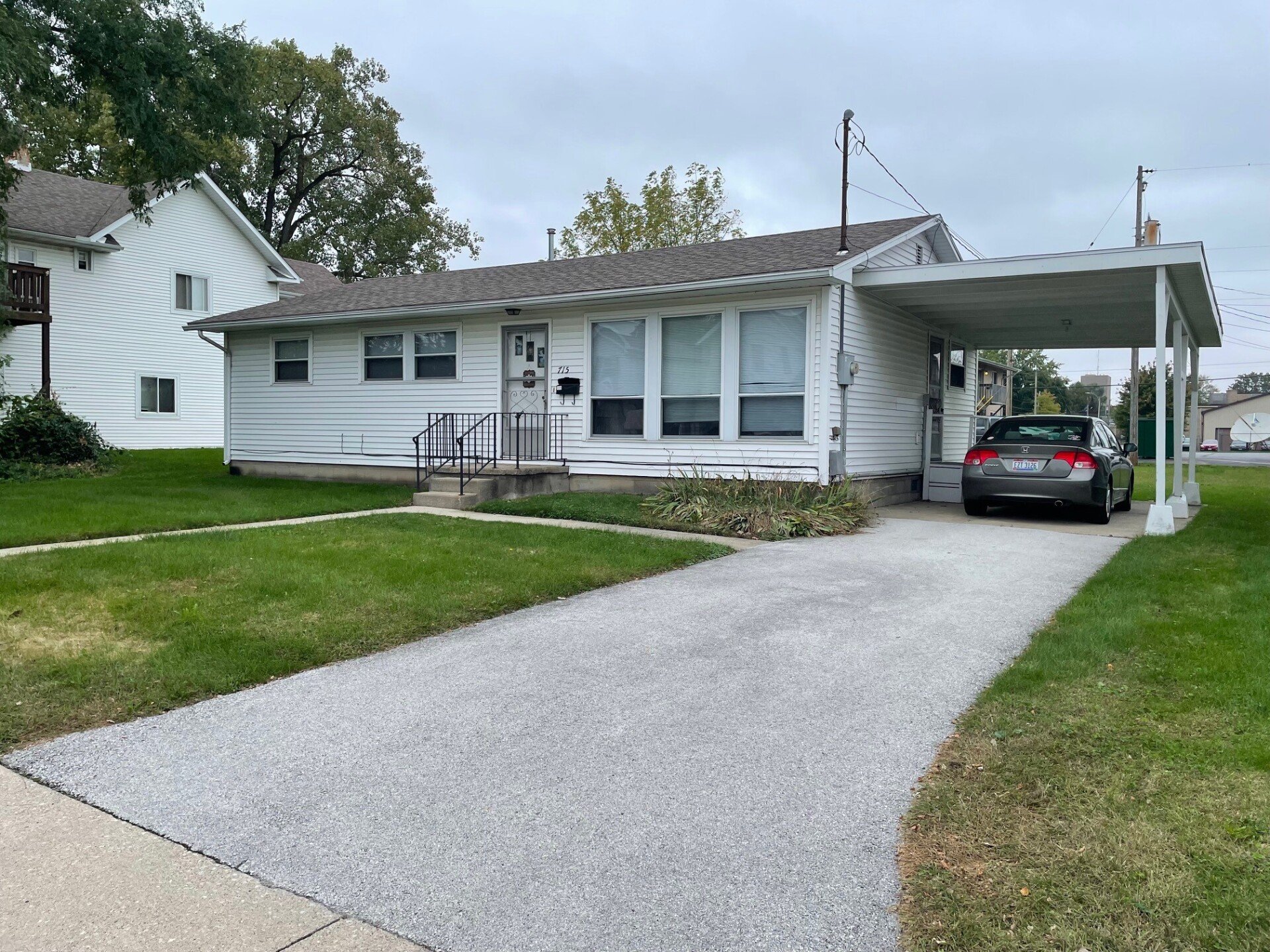 Newlove House on 2nd Mecca Management, Bowling Green, OH