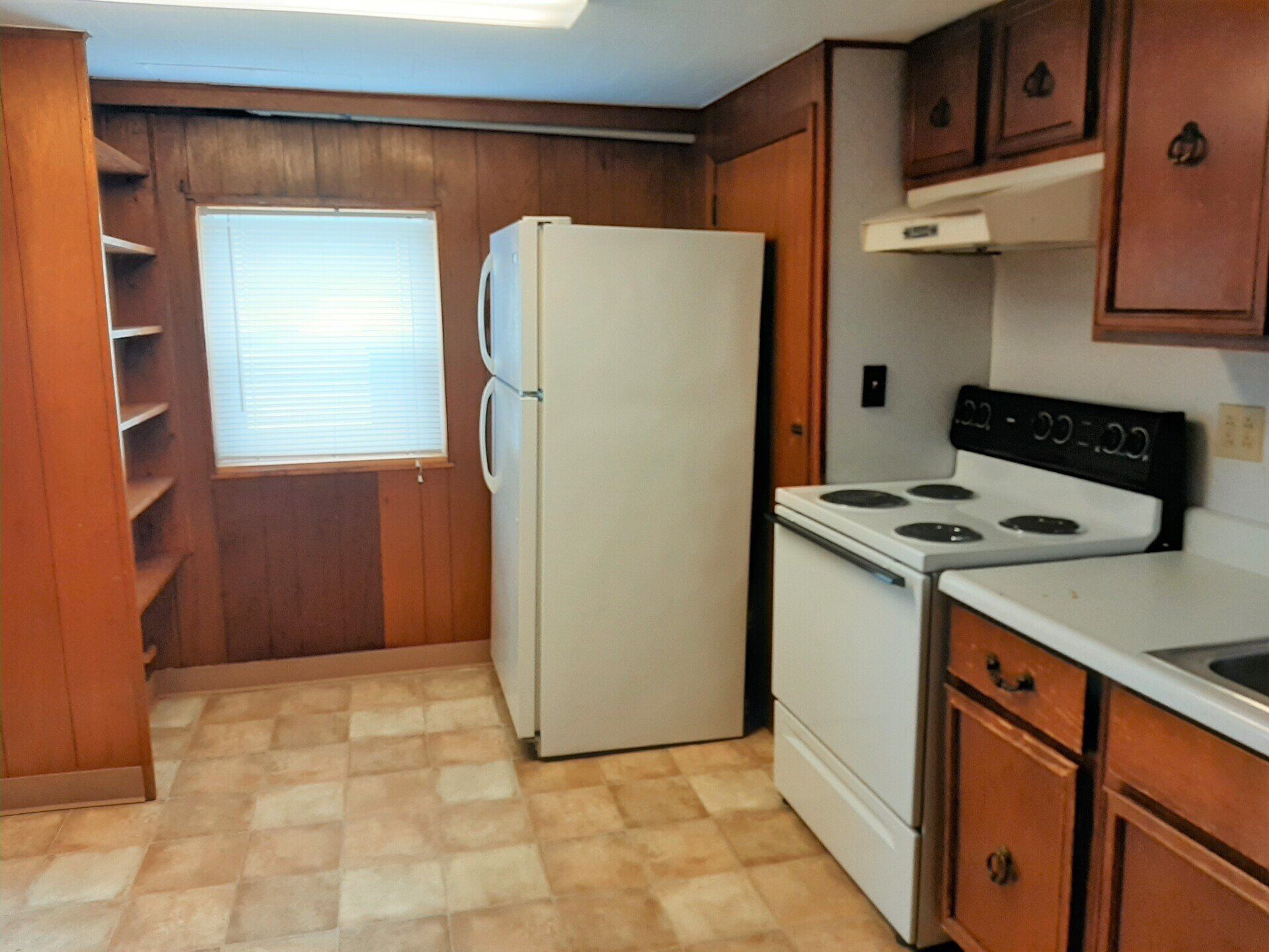 122 S Maple Kitchen