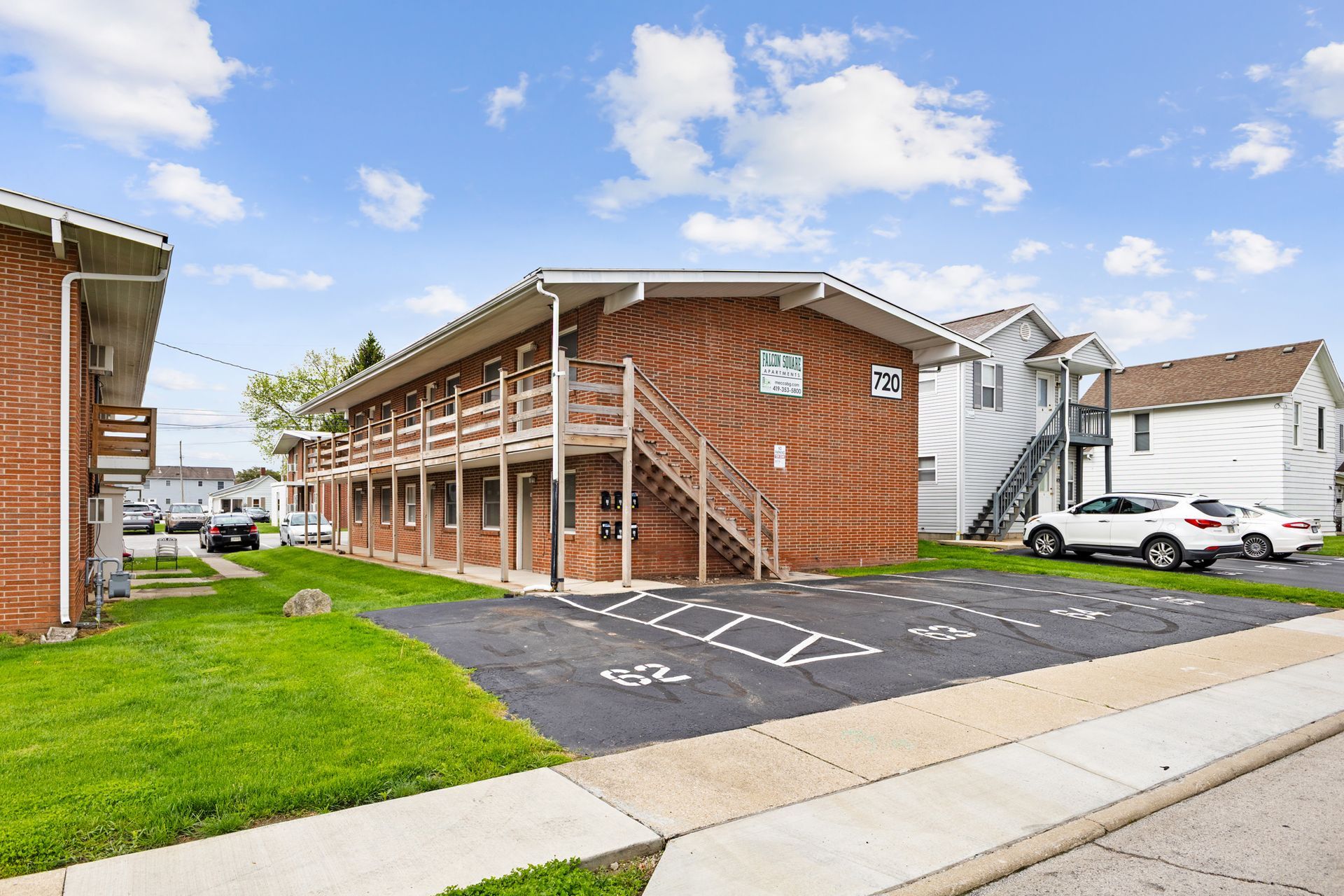 Falcon Square Apartments