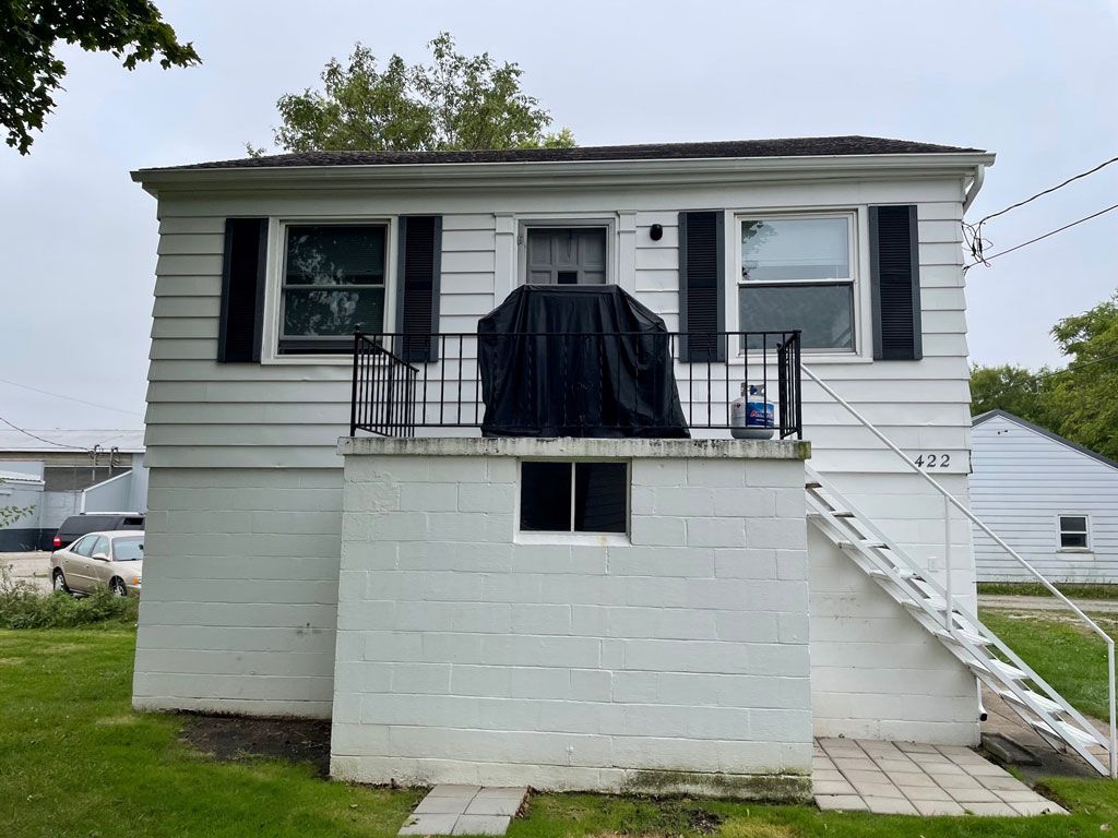 Duplex on Clough 422