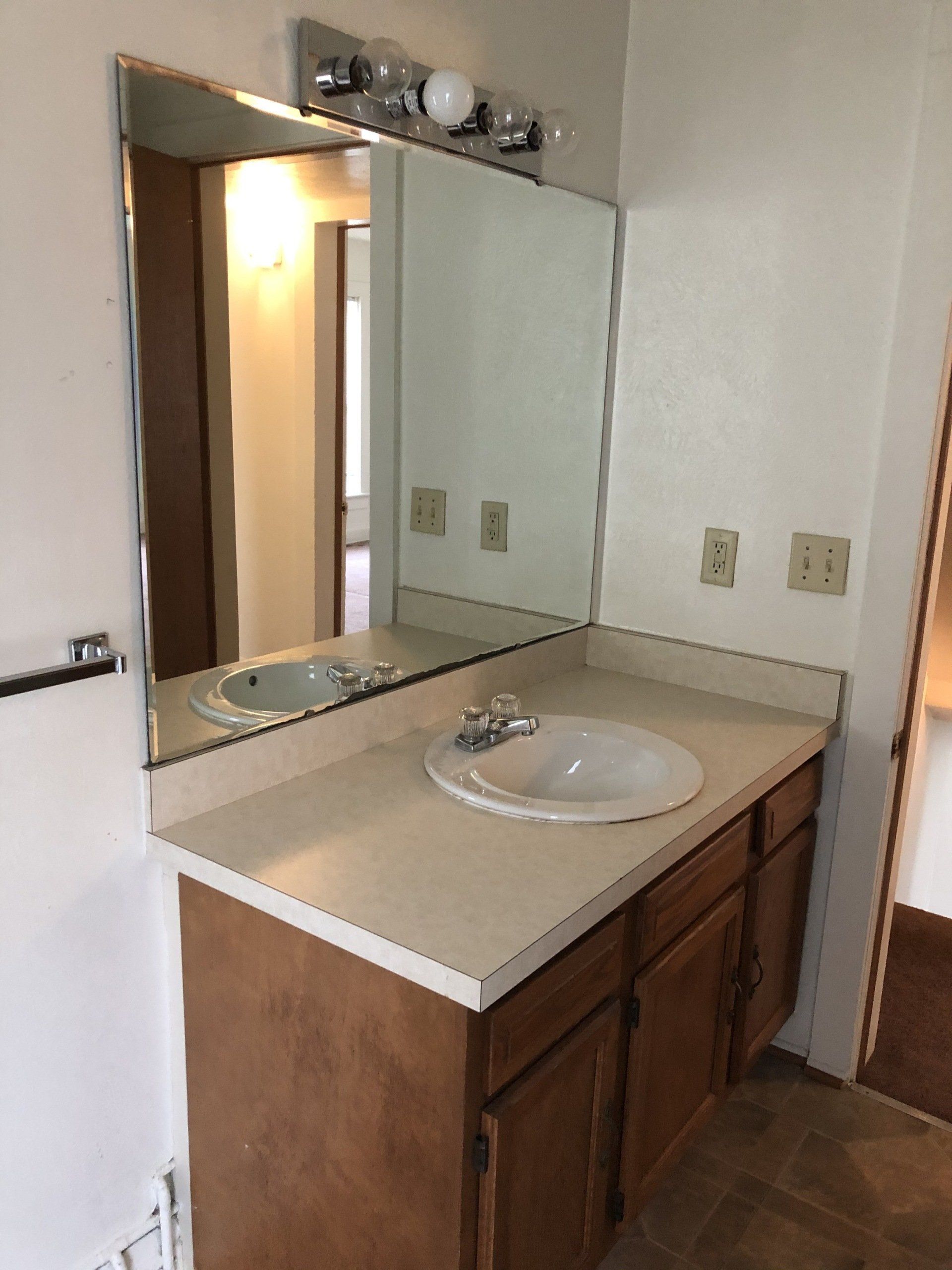 aubrey green 422 bathroom
