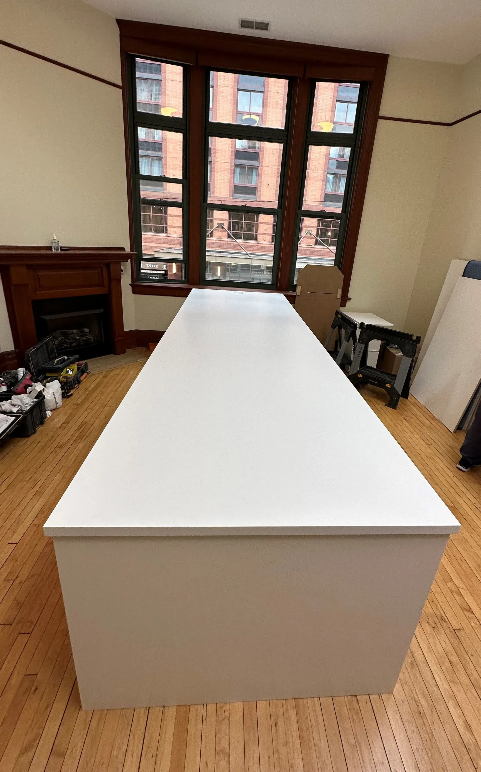 White Counter  | Chicago, IL | B & B Formica