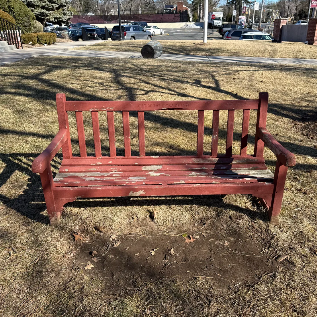 Alumni Square Bench
