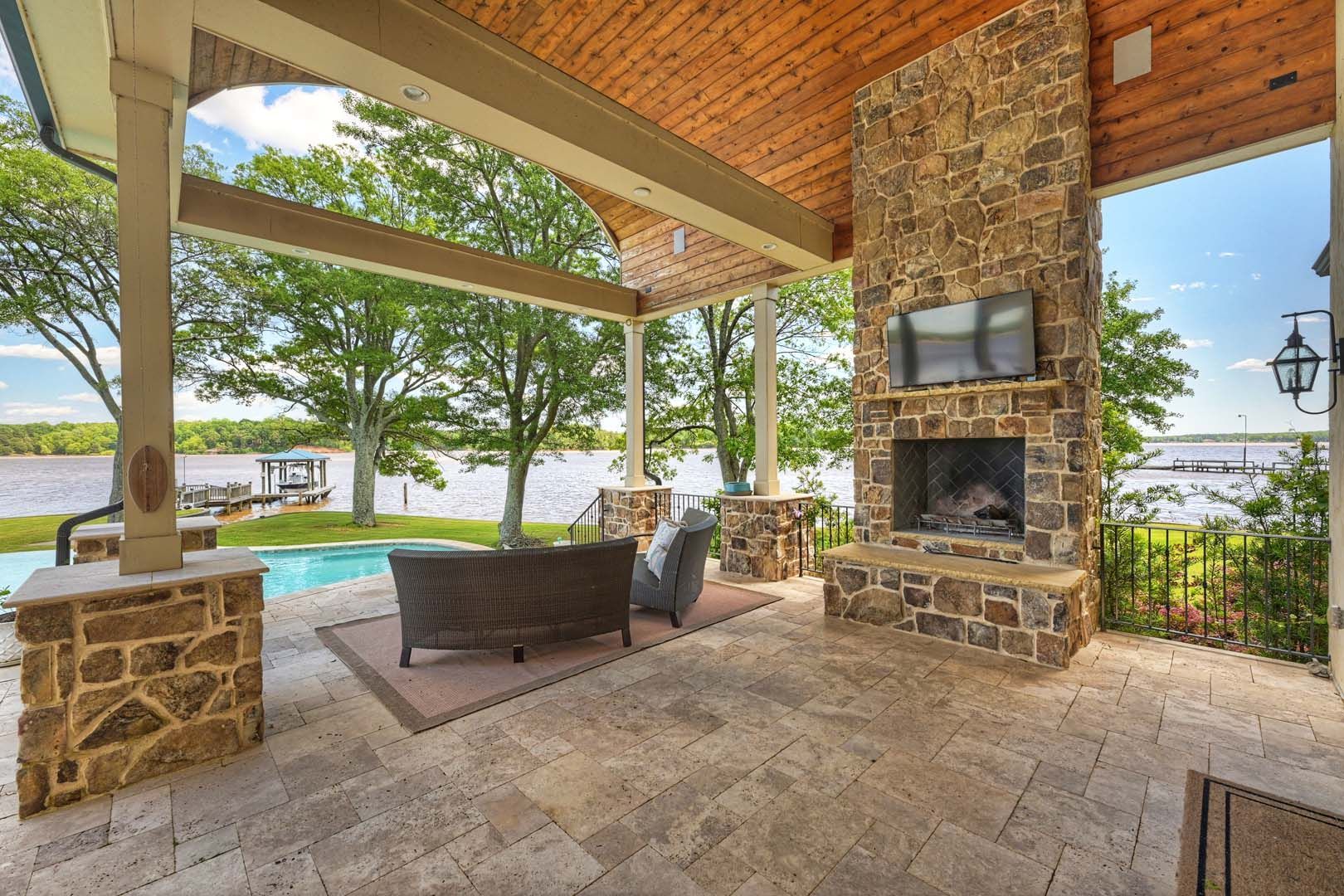 Luxurious House With Nice Pool — Charlotte, NC — Harland Building Group