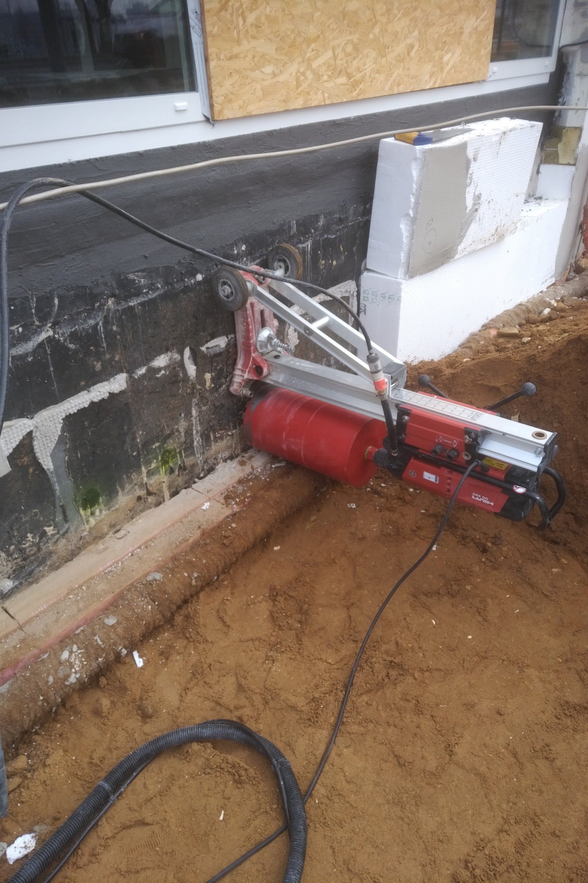 hilti-kernbohrung-in-beton-juelich.jpg