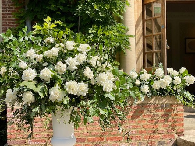 Horwood House wedding Flowers by Papaver Studio